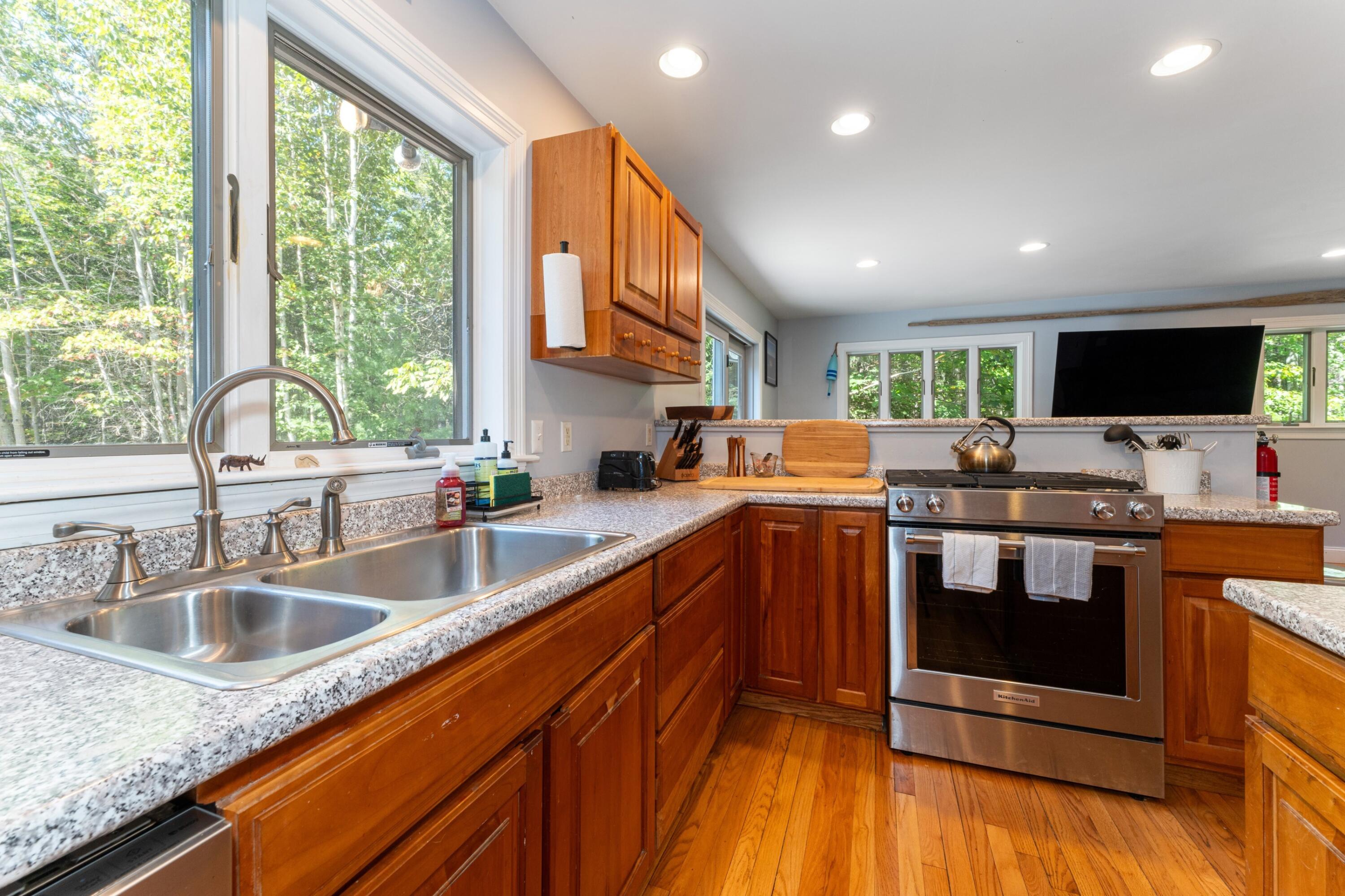 40 Fern Meadow Drive