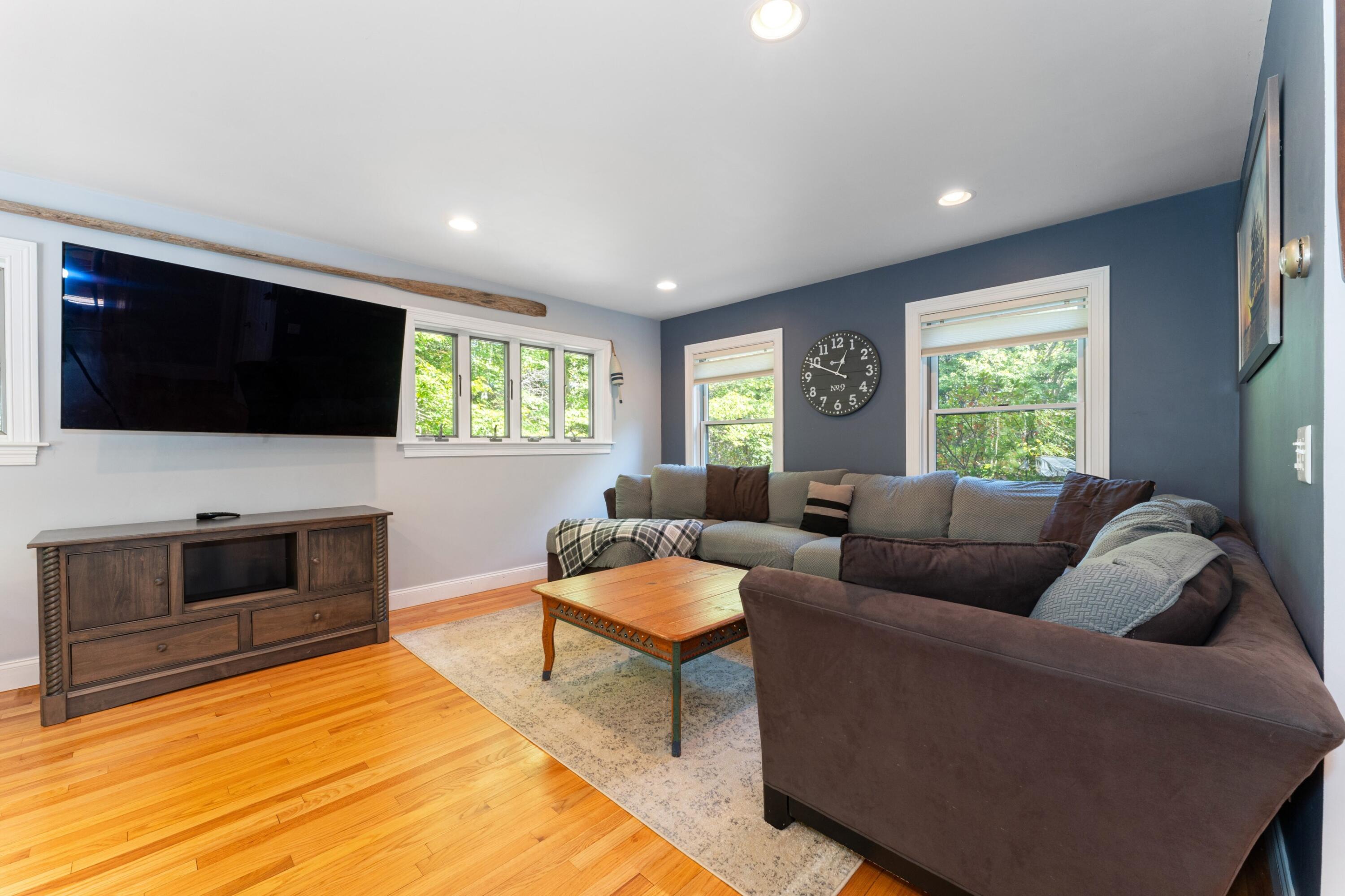 40 Fern Meadow Drive