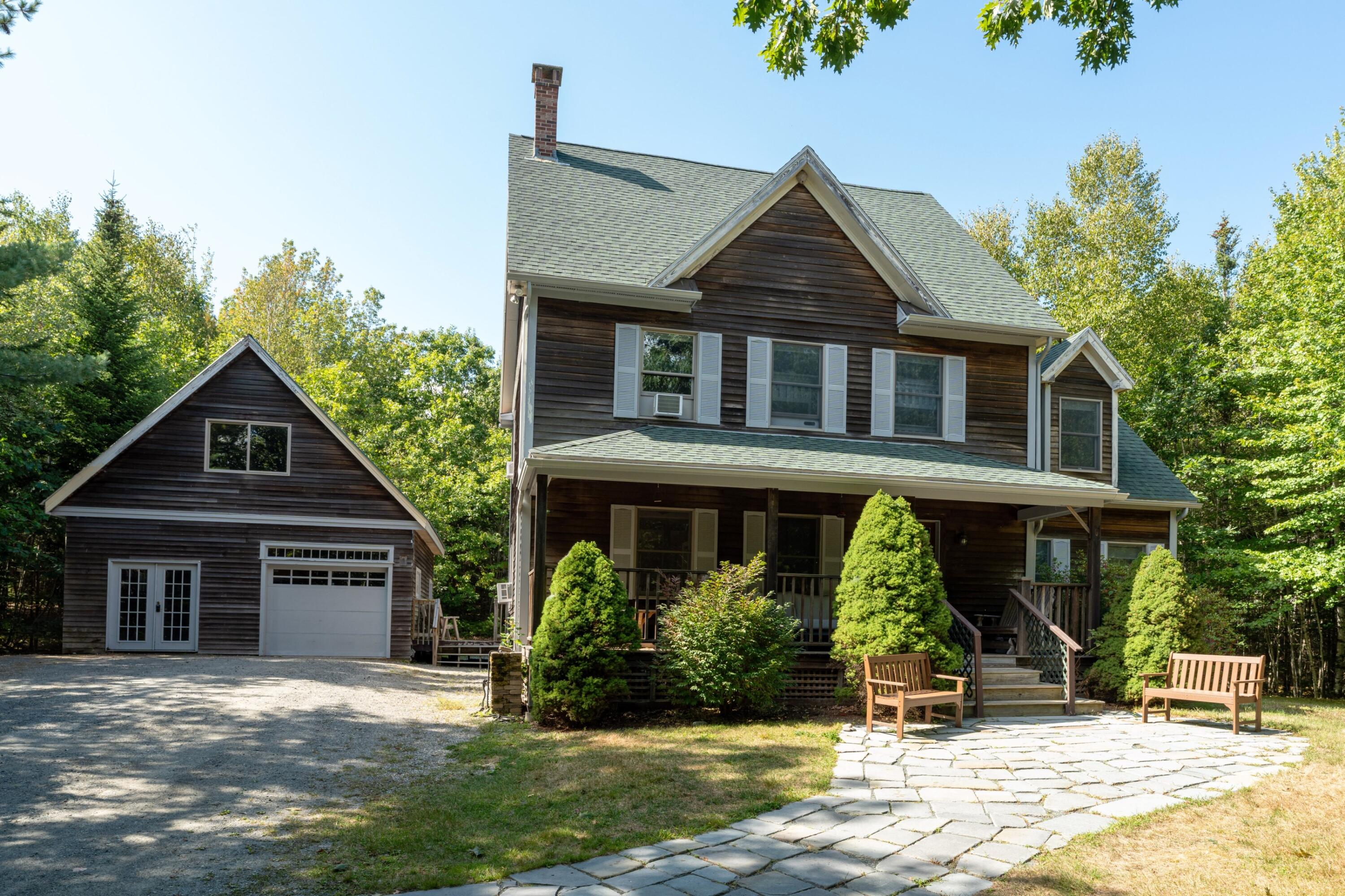 40 Fern Meadow Drive