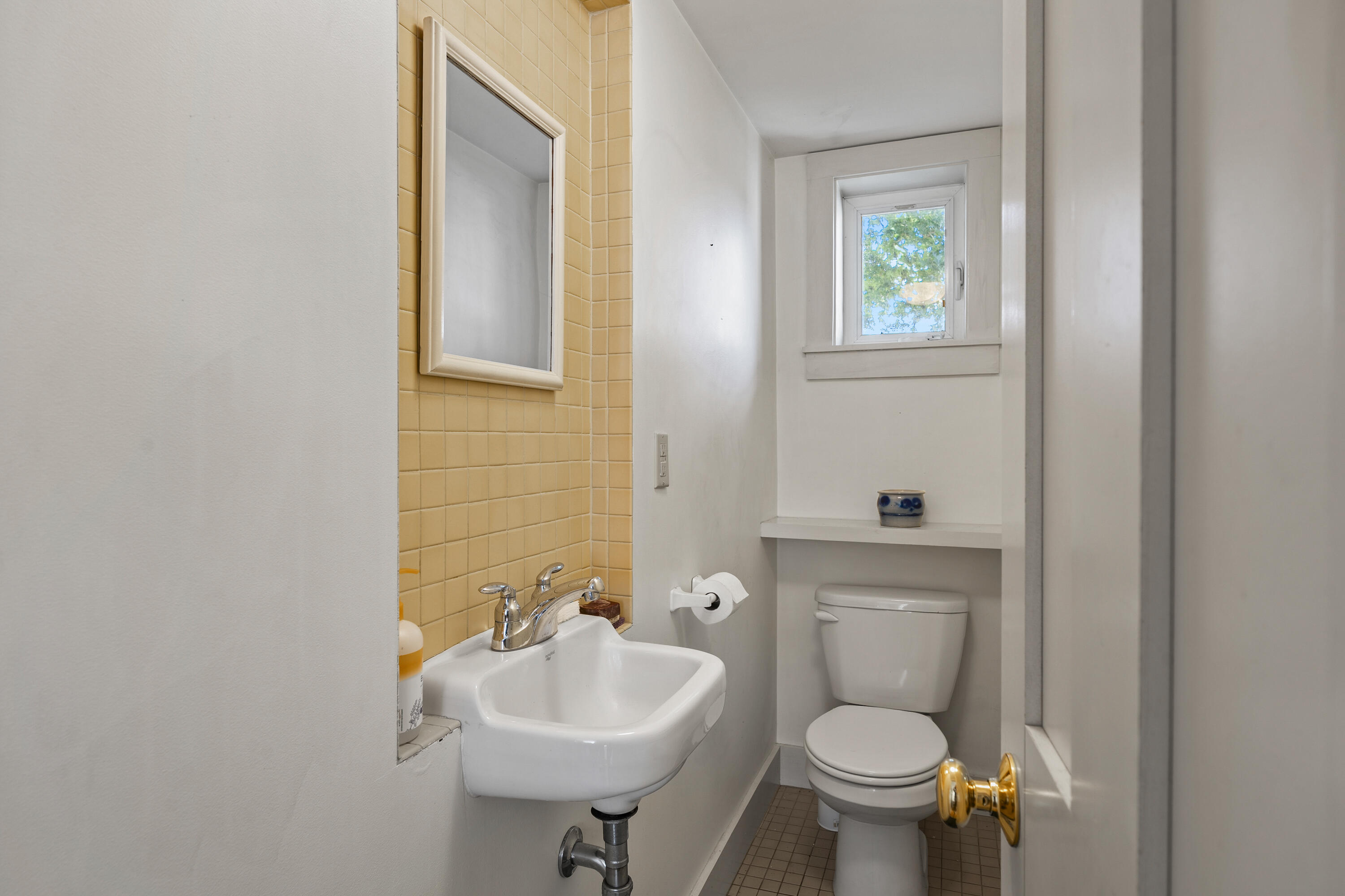 19 Smith Street