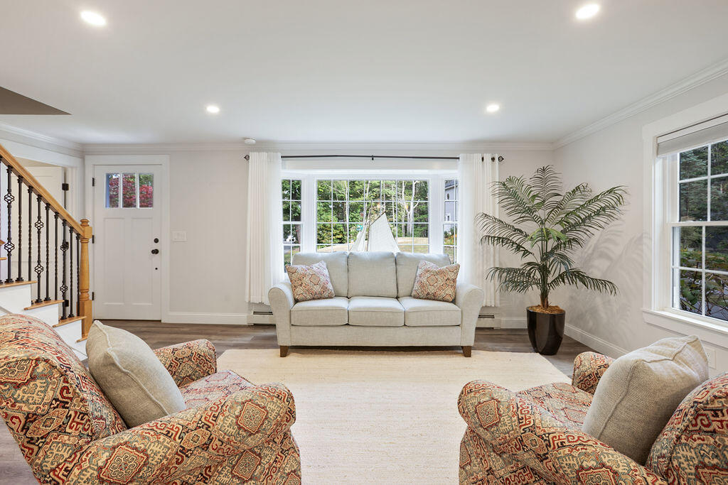 15 Magnolia Drive
