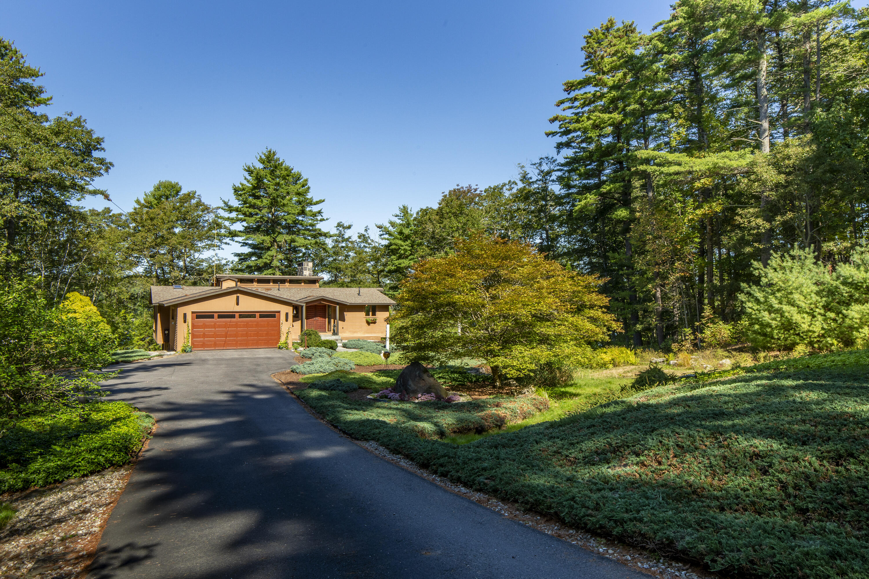 71 Hunters Landing Road