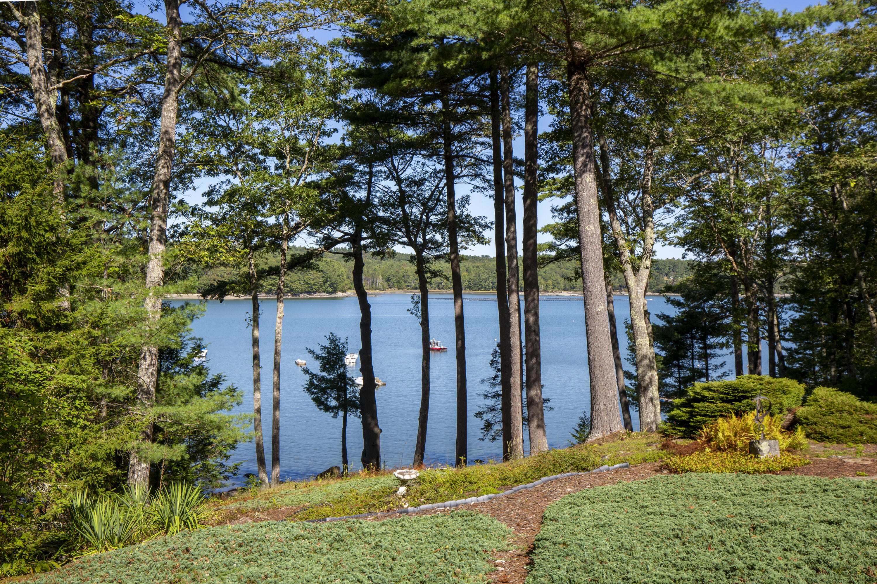 71 Hunters Landing Road