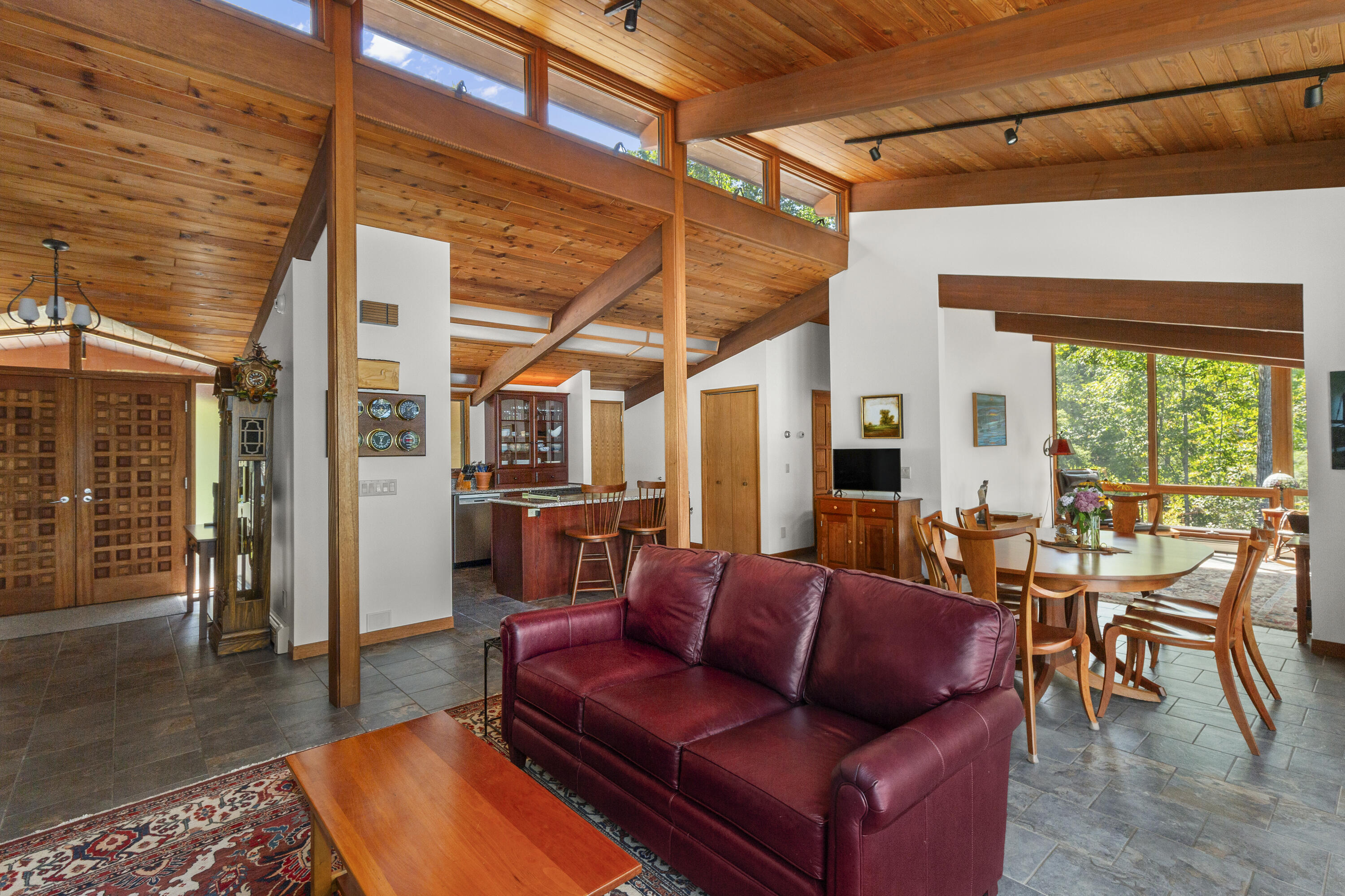 71 Hunters Landing Road