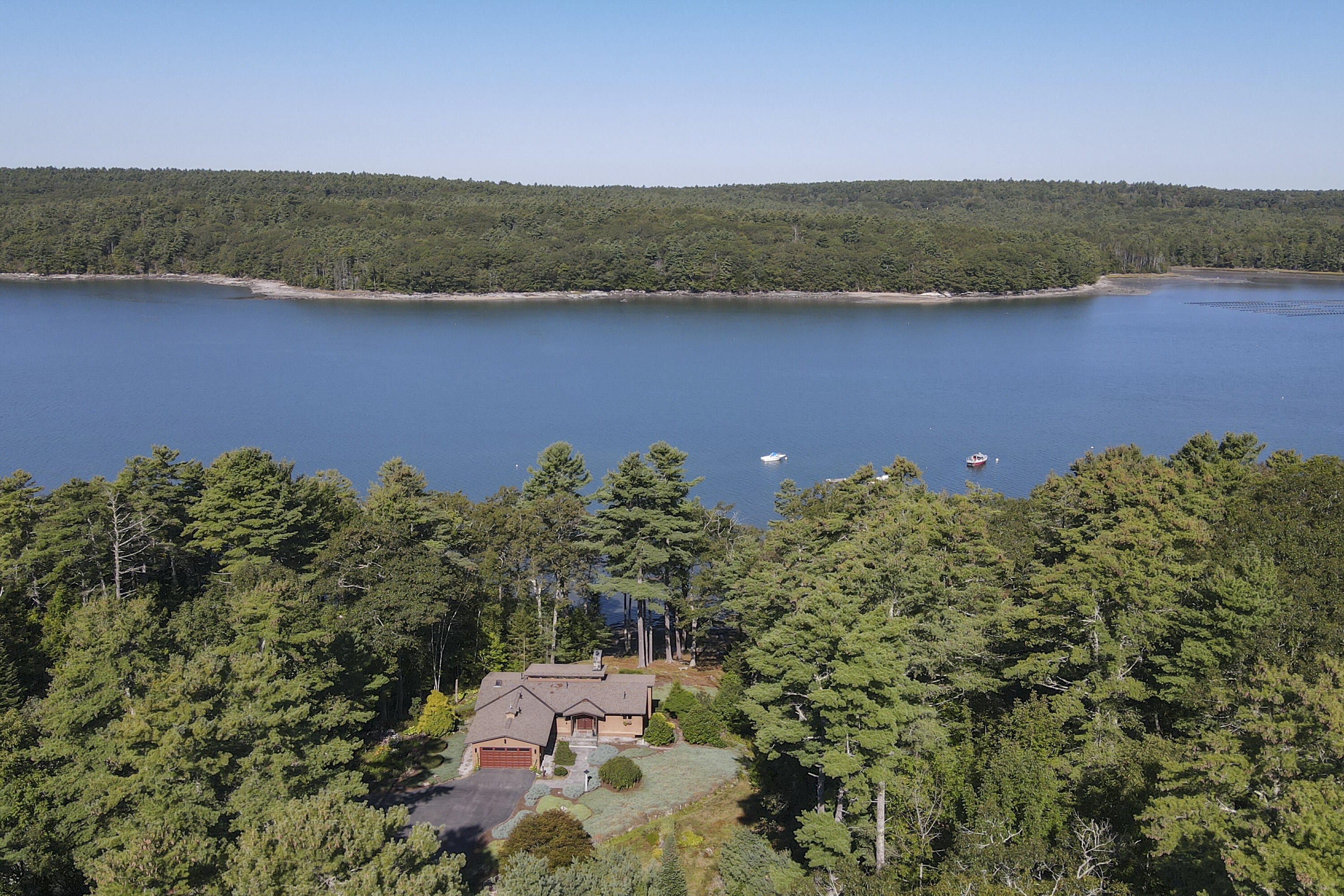 71 Hunters Landing Road