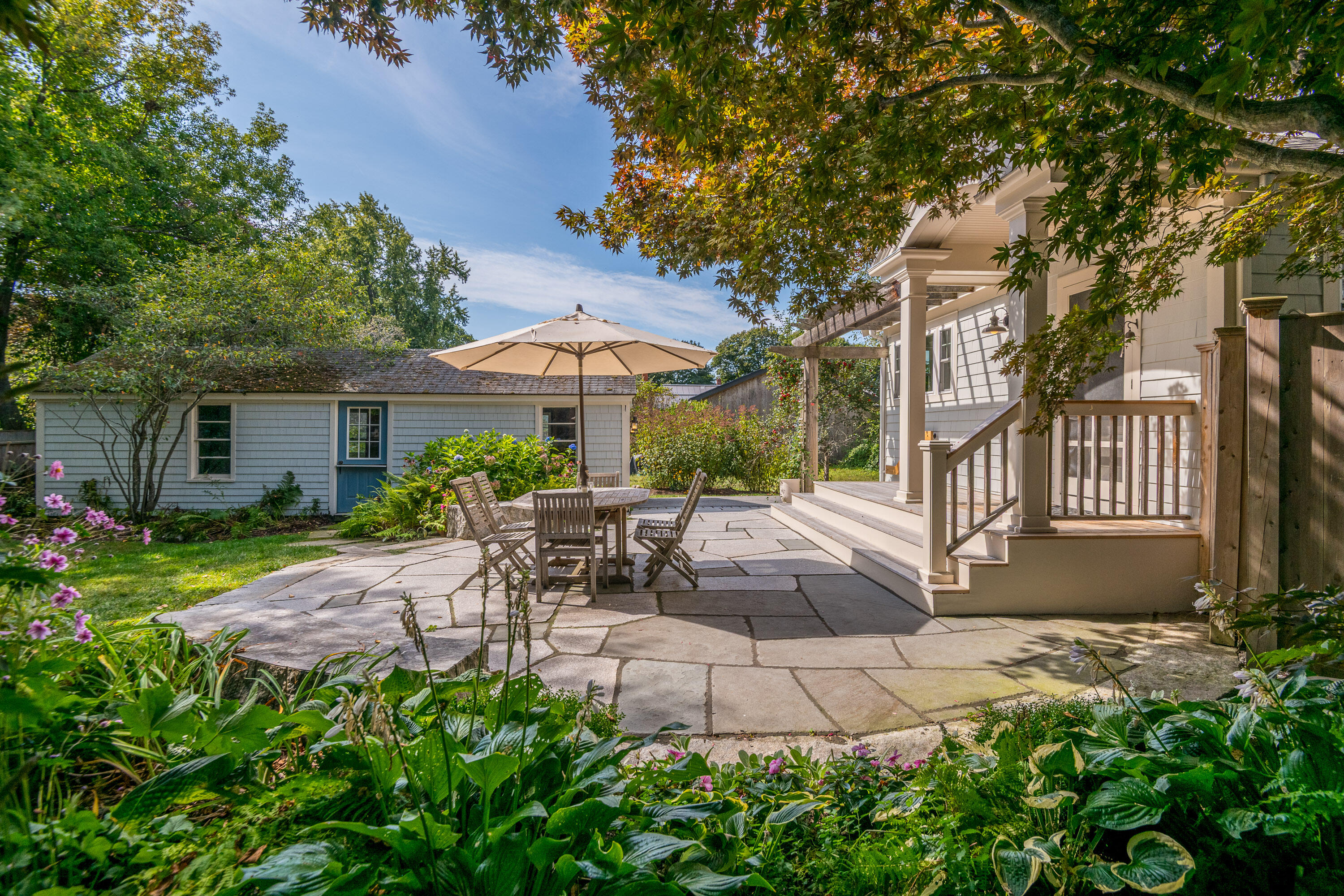 6 Tidewater Cove
