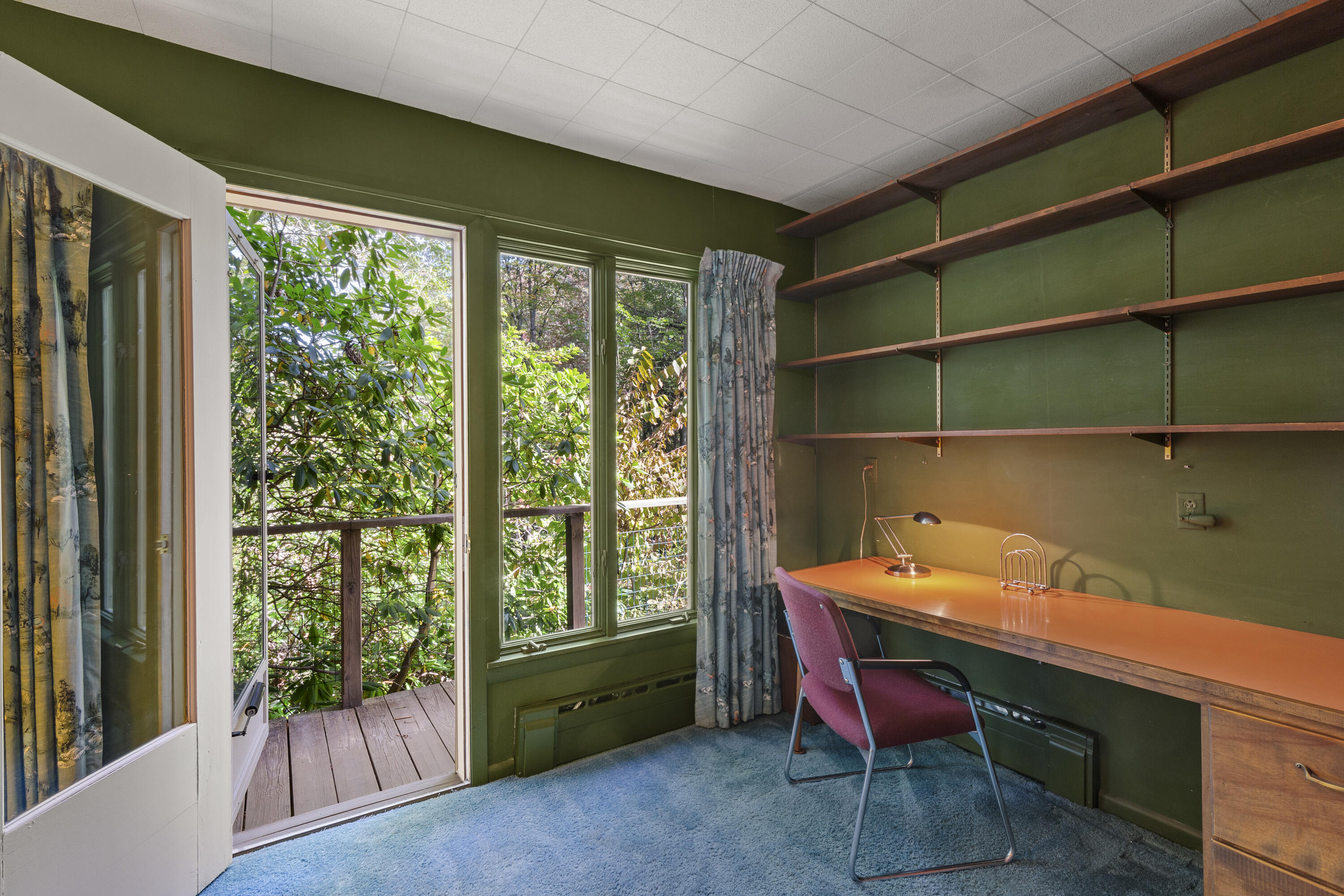 6 Breckan Road