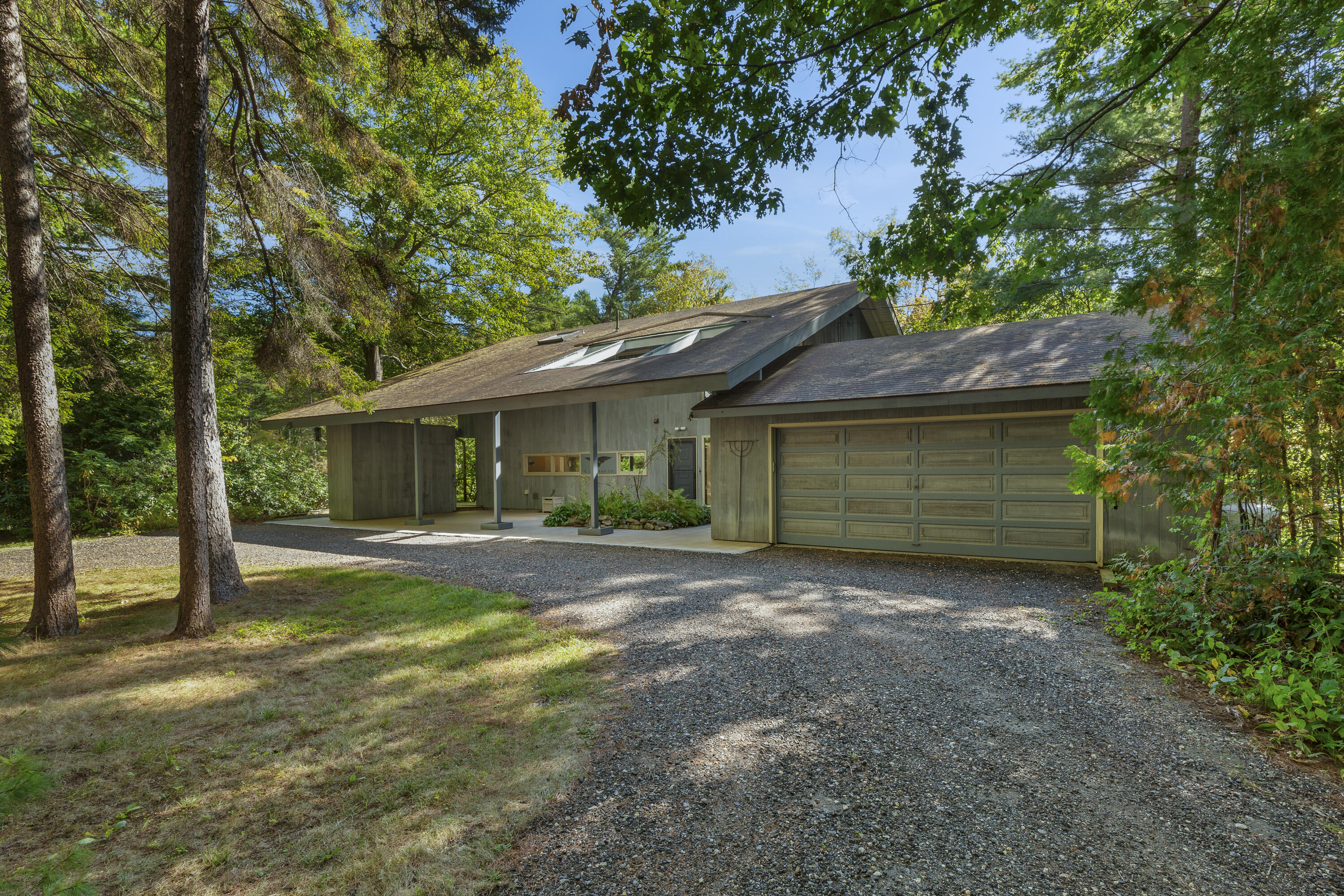 6 Breckan Road