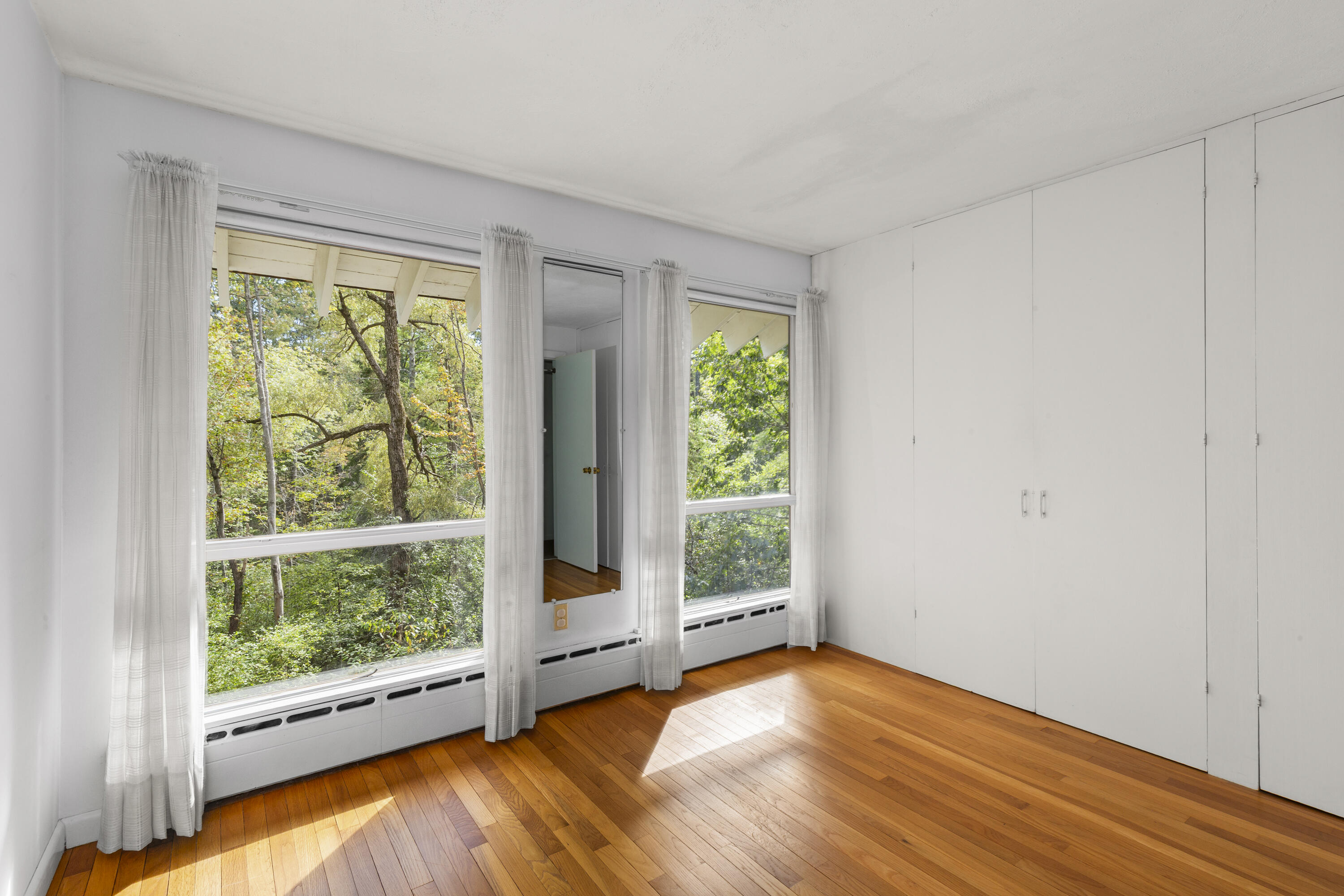 6 Breckan Road