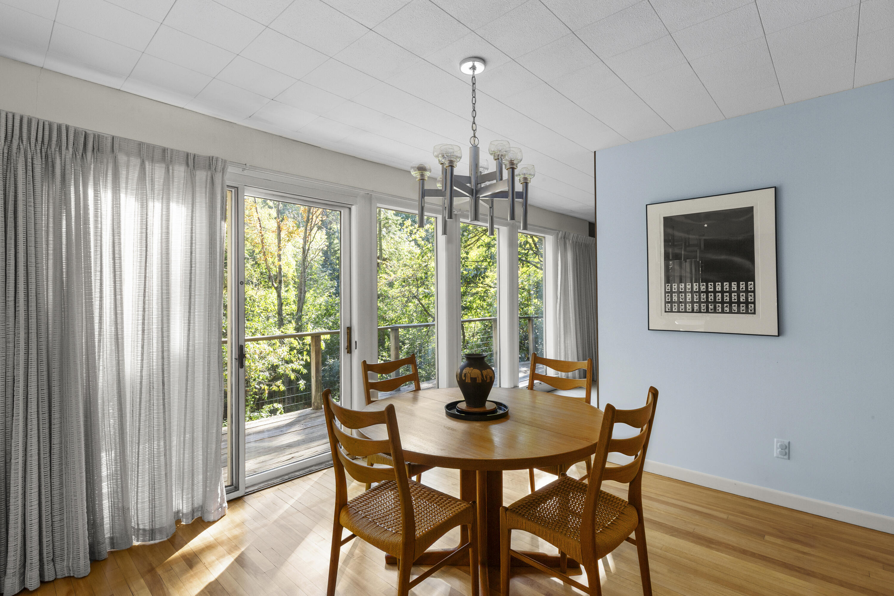 6 Breckan Road