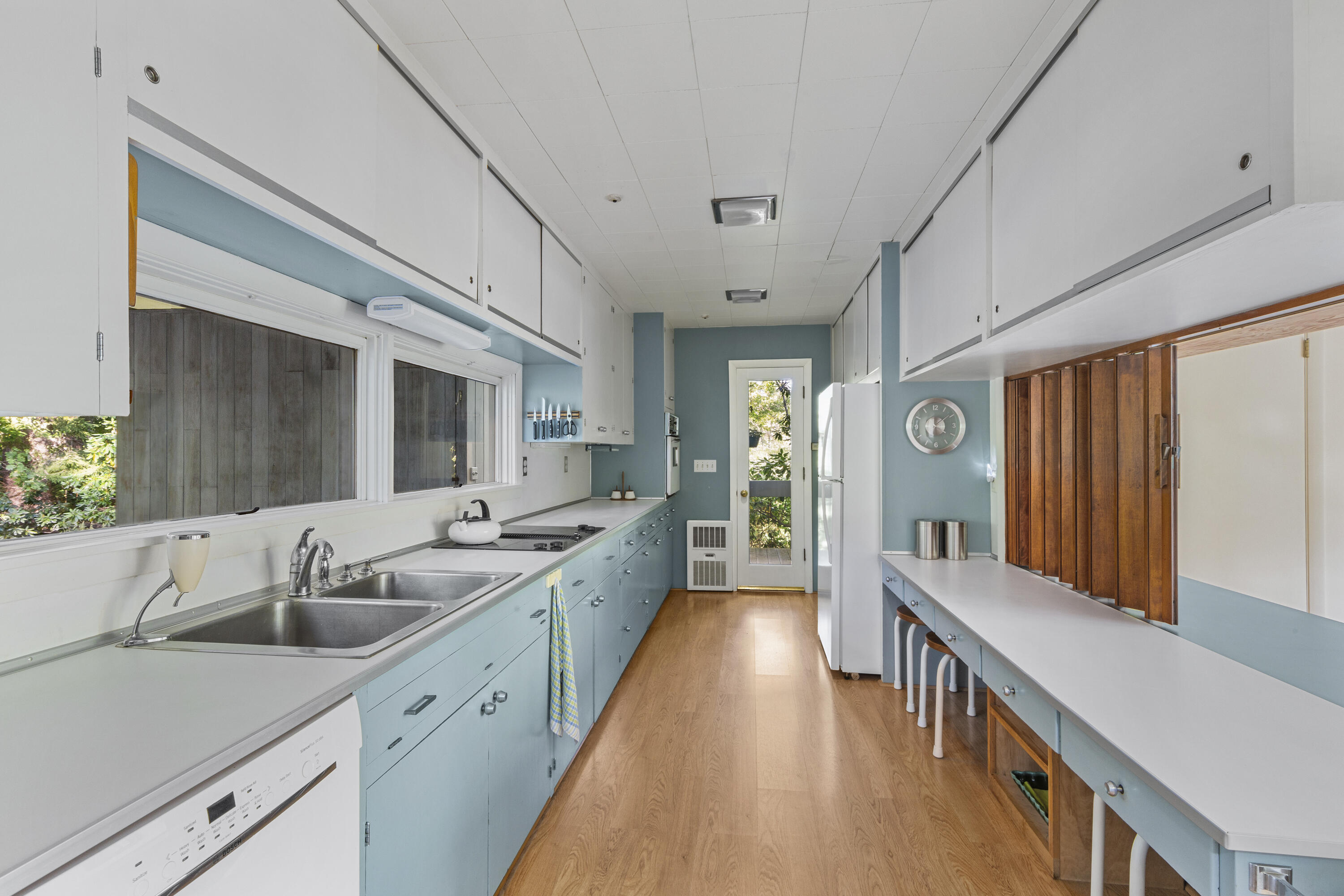 6 Breckan Road
