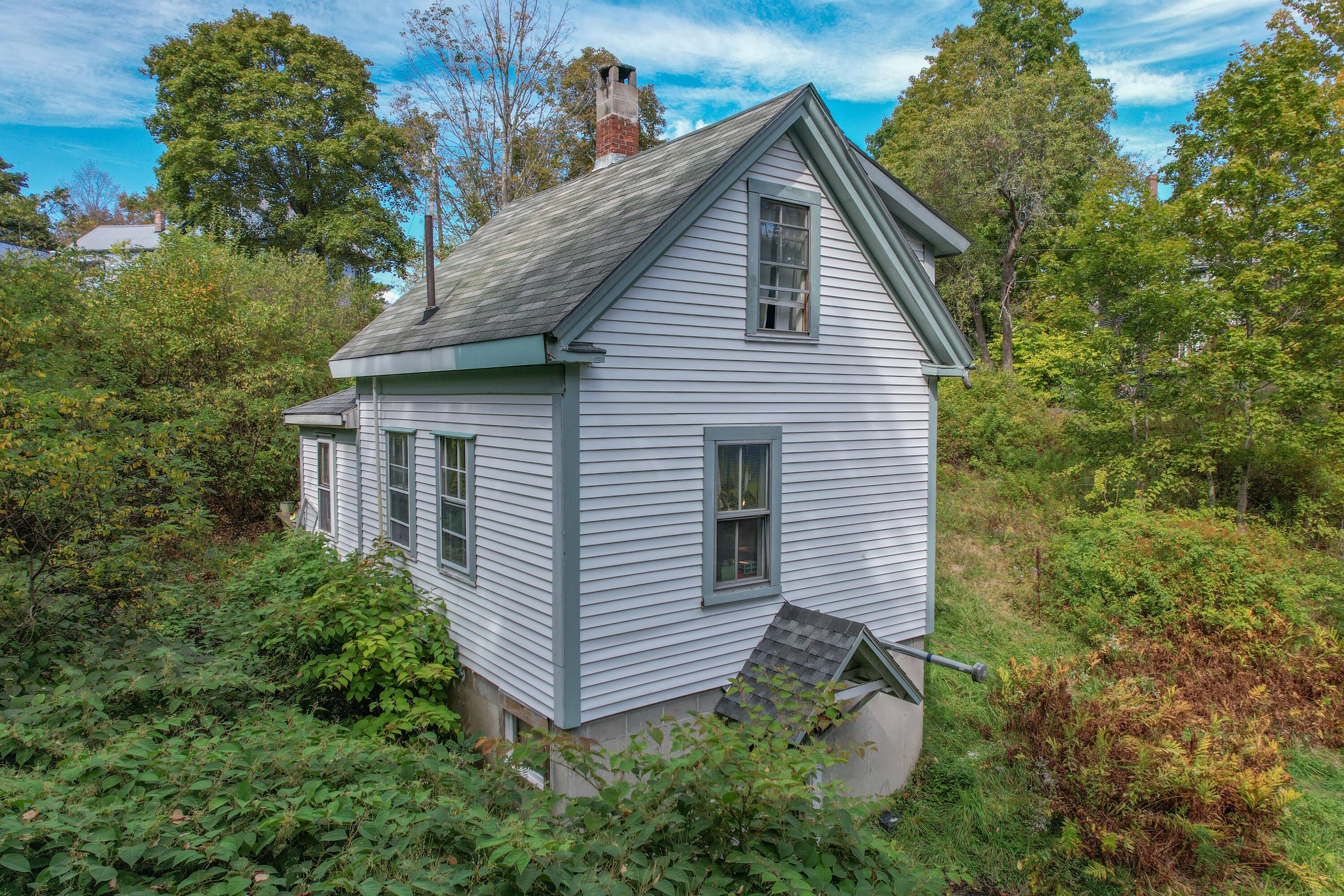 28 Central Street