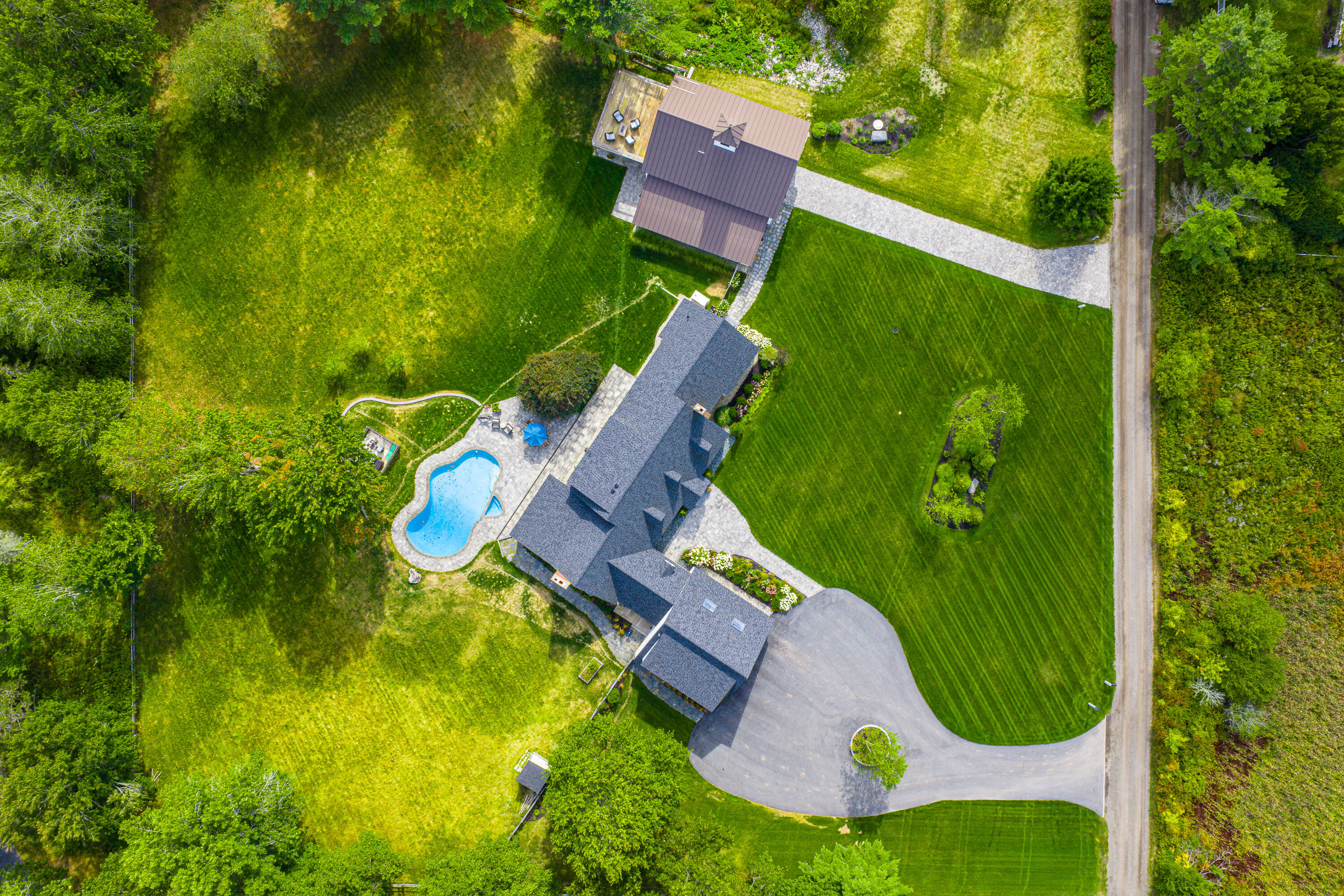 10 Elm Drive
