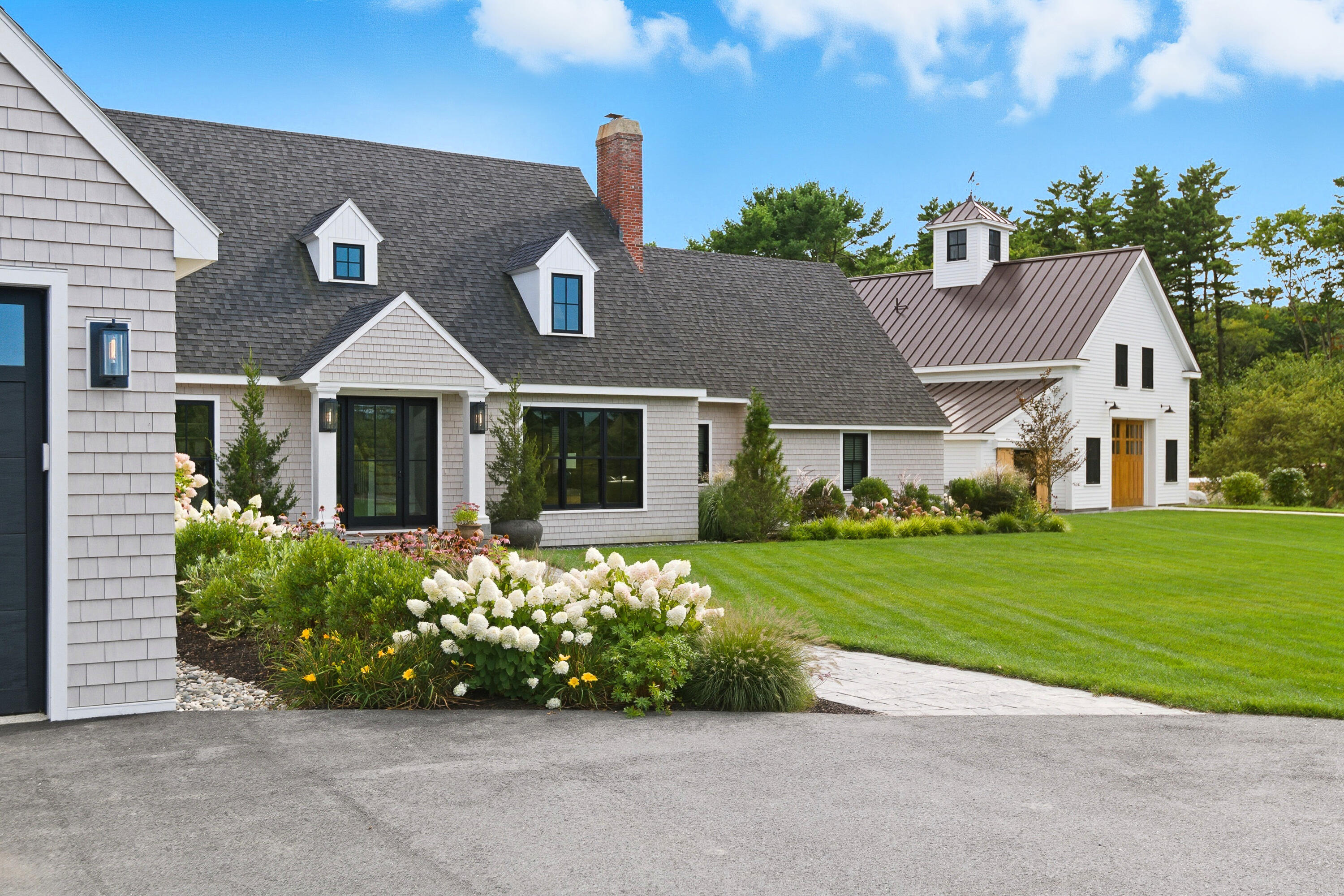 10 Elm Drive