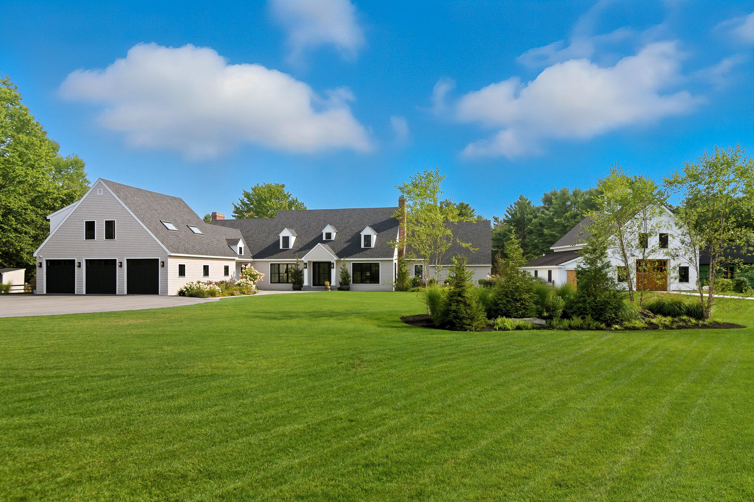 10 Elm Drive