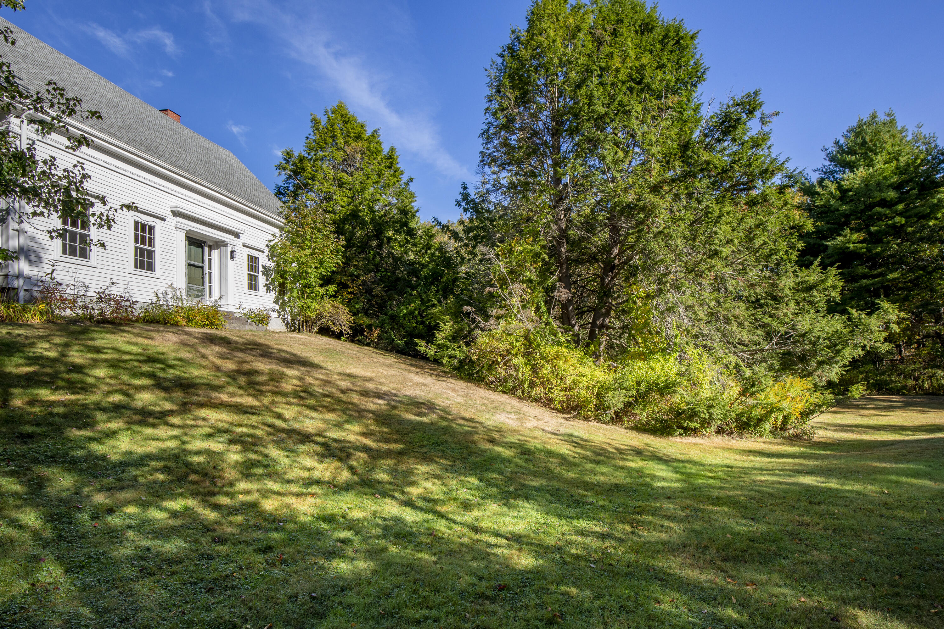 708 River Road