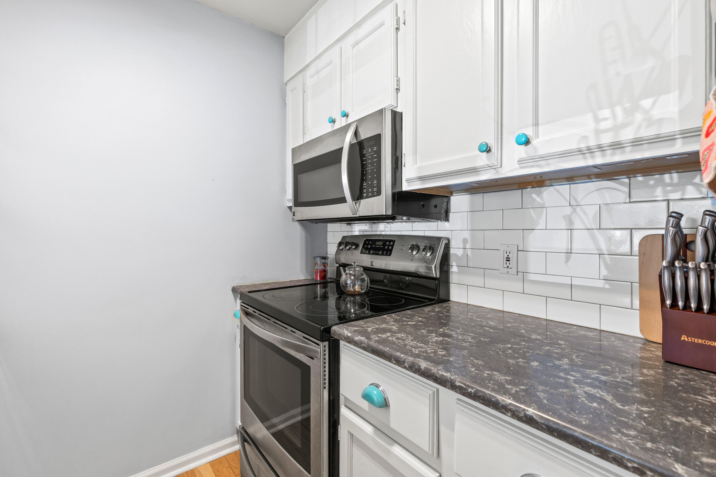 75 Glenridge Drive 75