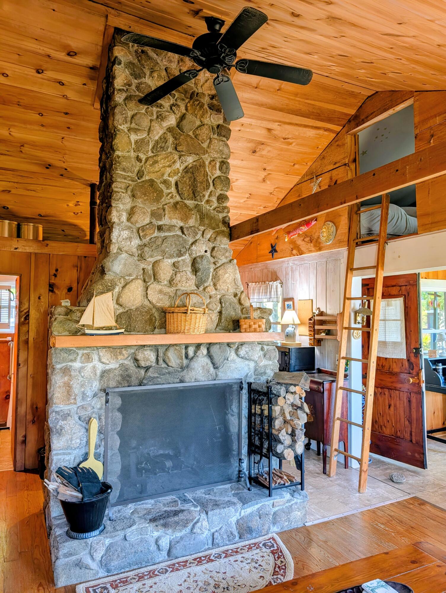515 Turner Road 4
