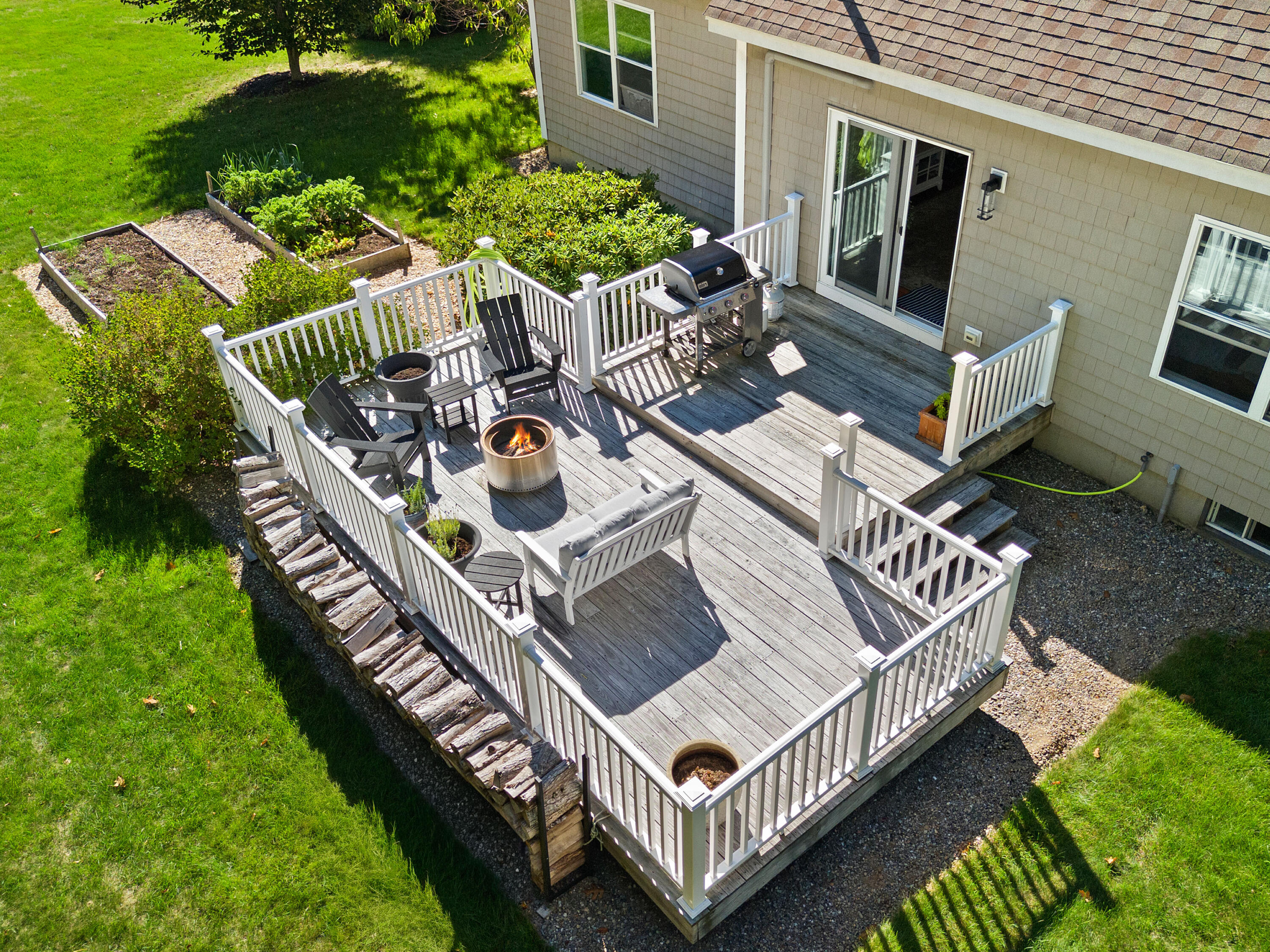 55 Hawthorne Drive