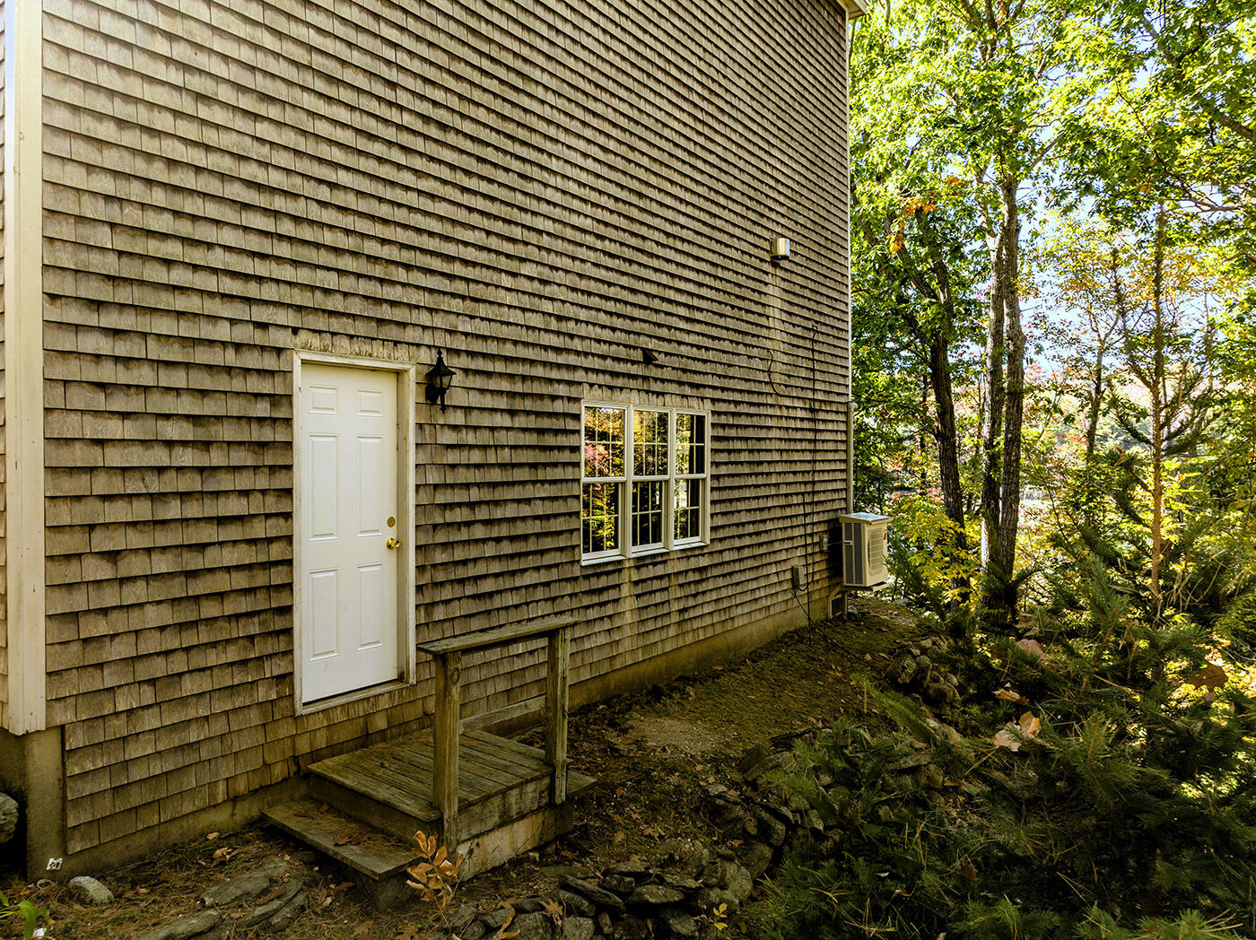 19 Lily Pond Drive