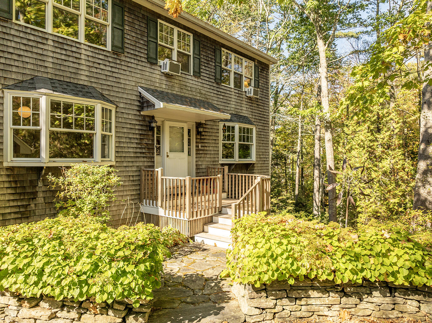 19 Lily Pond Drive