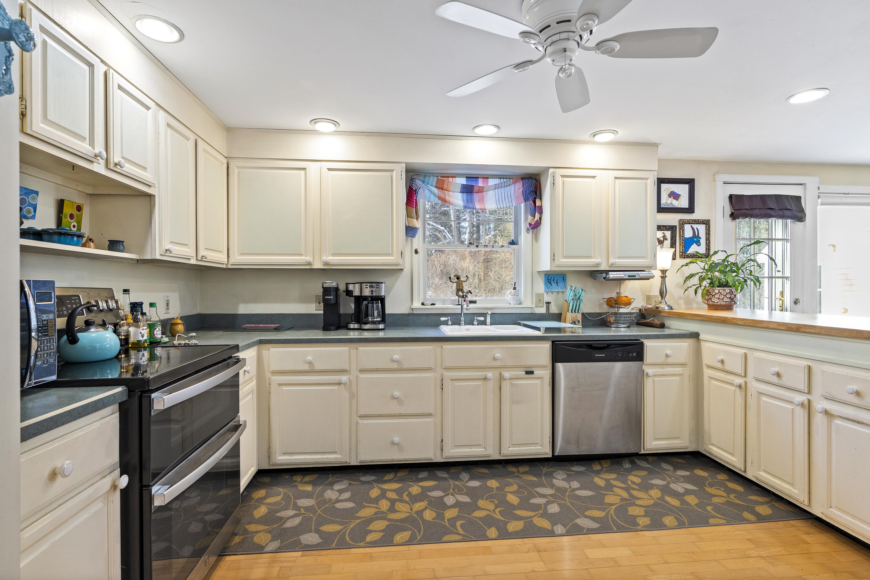 31 Stony Brook Lane