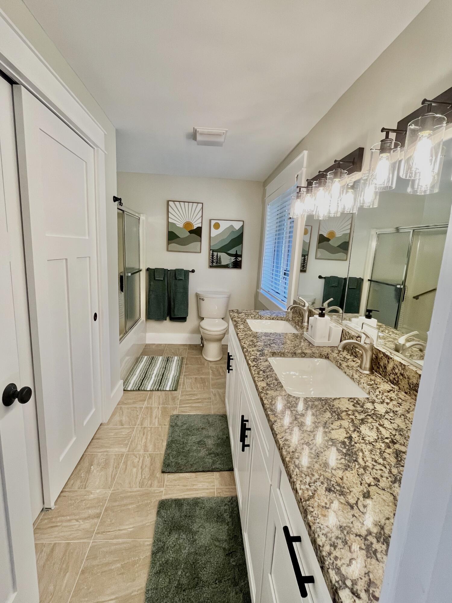 561 Bayside Road