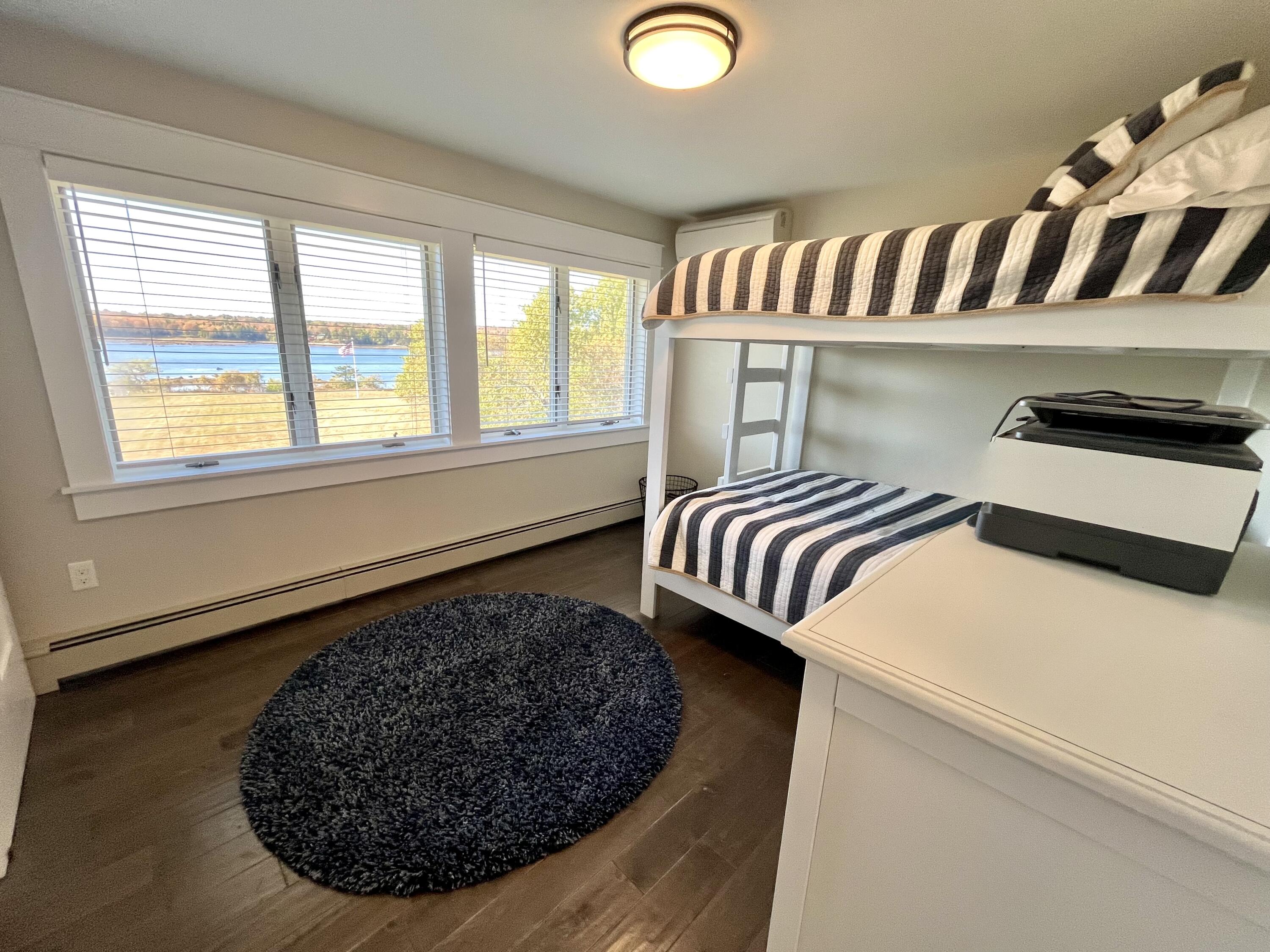 561 Bayside Road