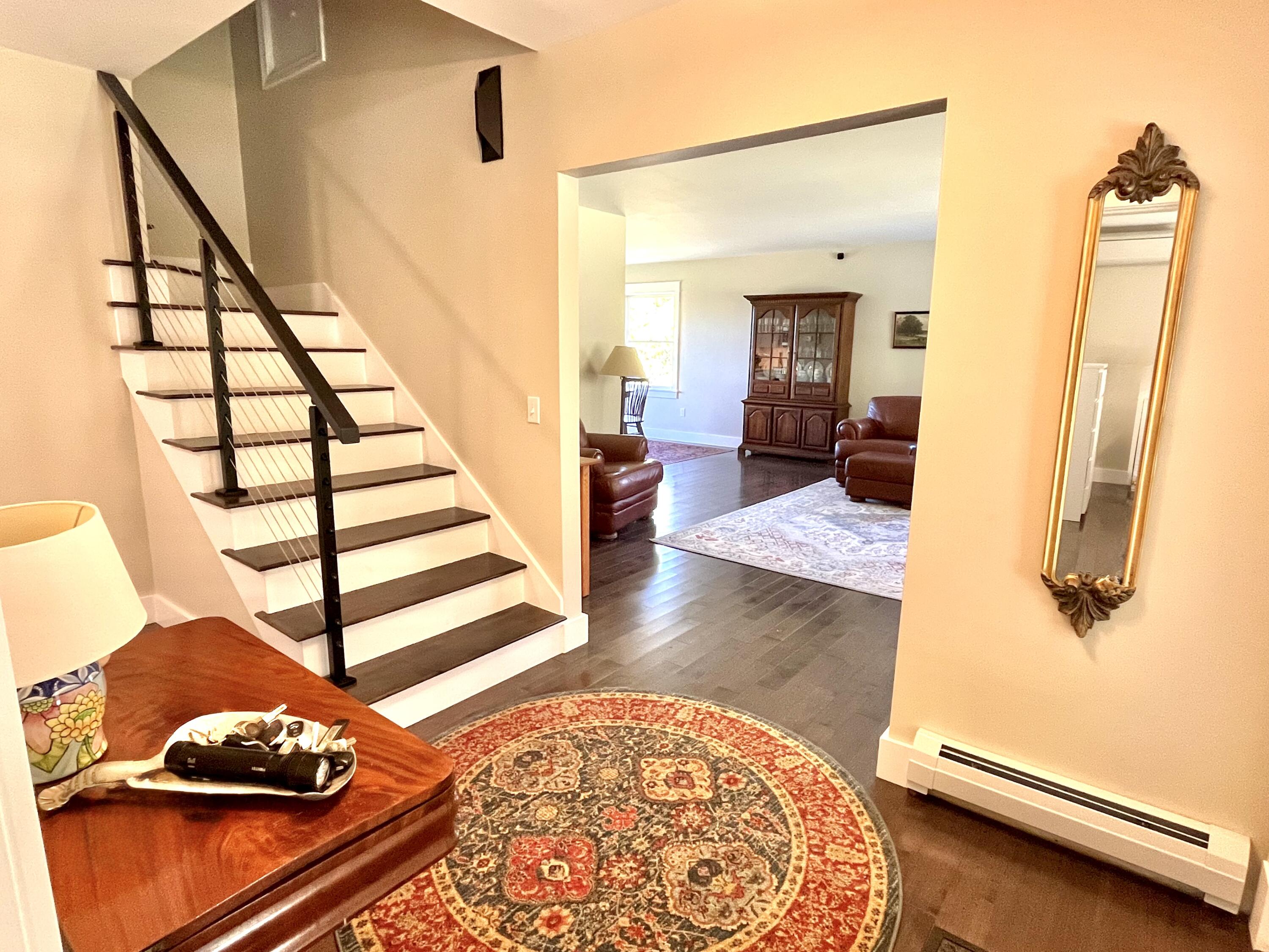 561 Bayside Road