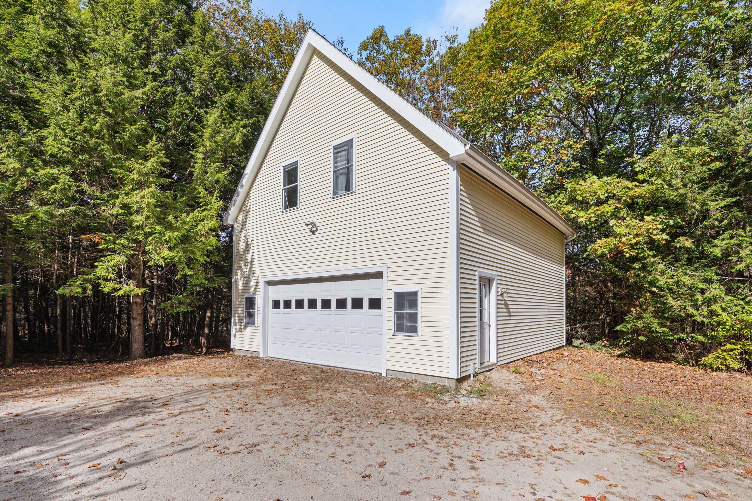 28 Oak Hill Drive