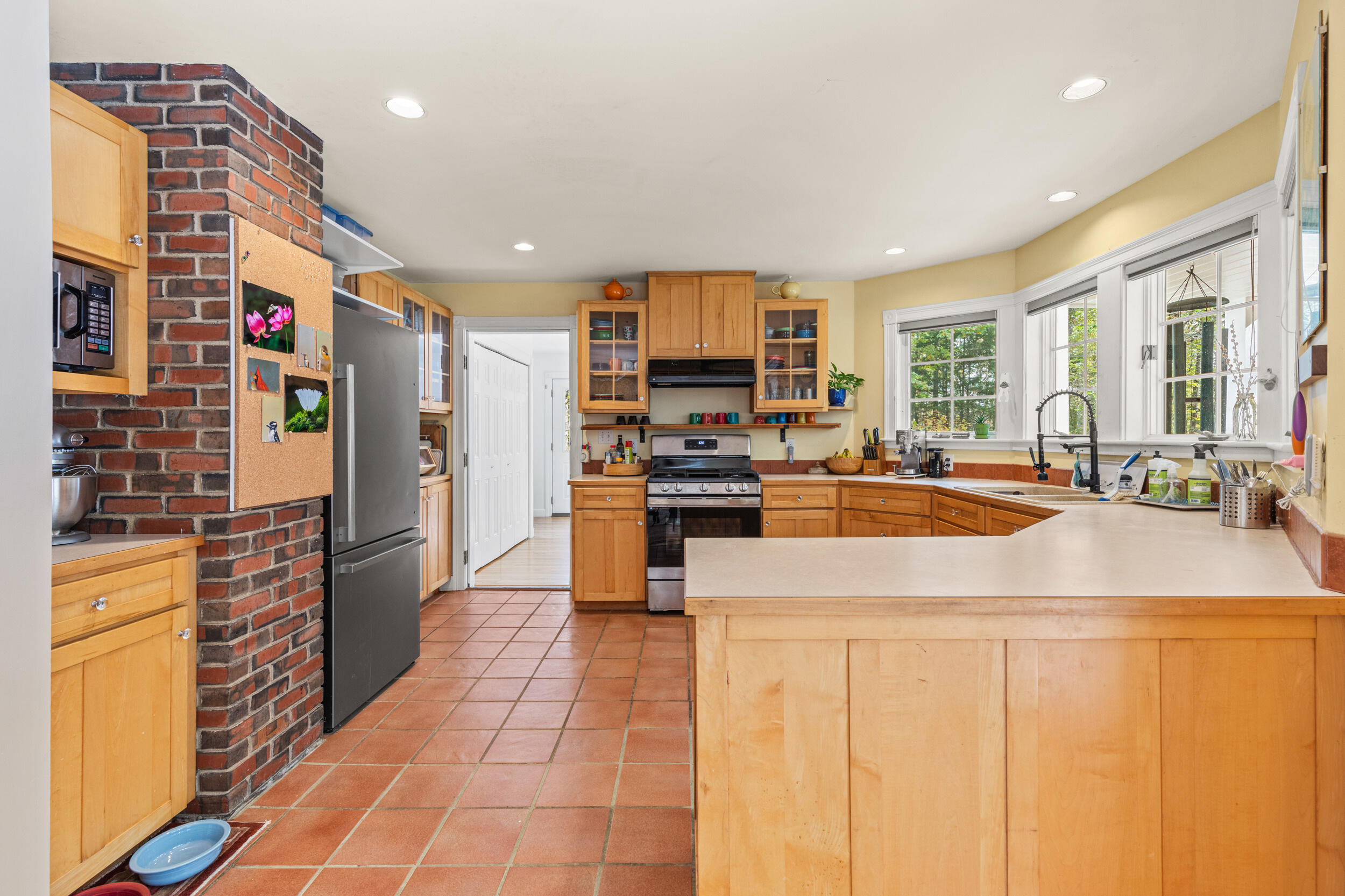 28 Oak Hill Drive