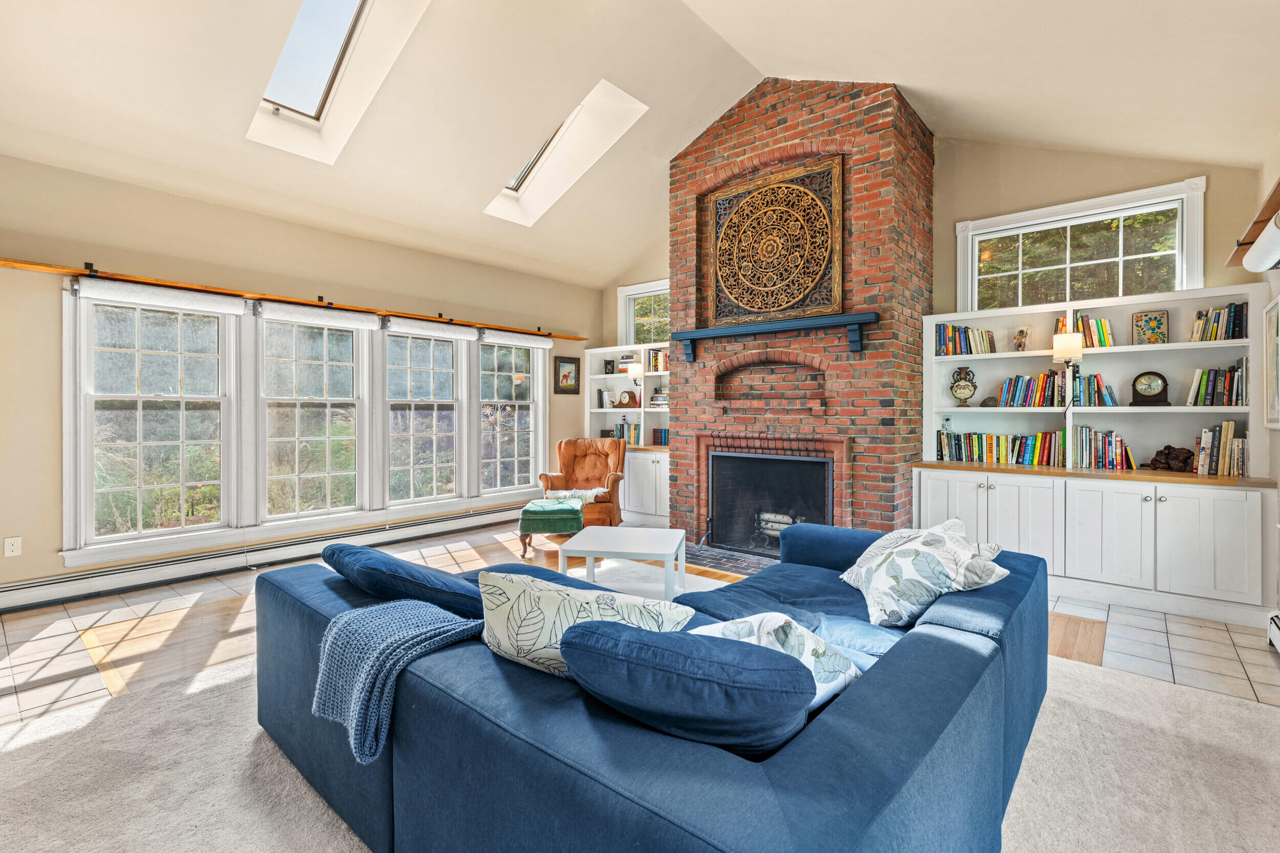28 Oak Hill Drive