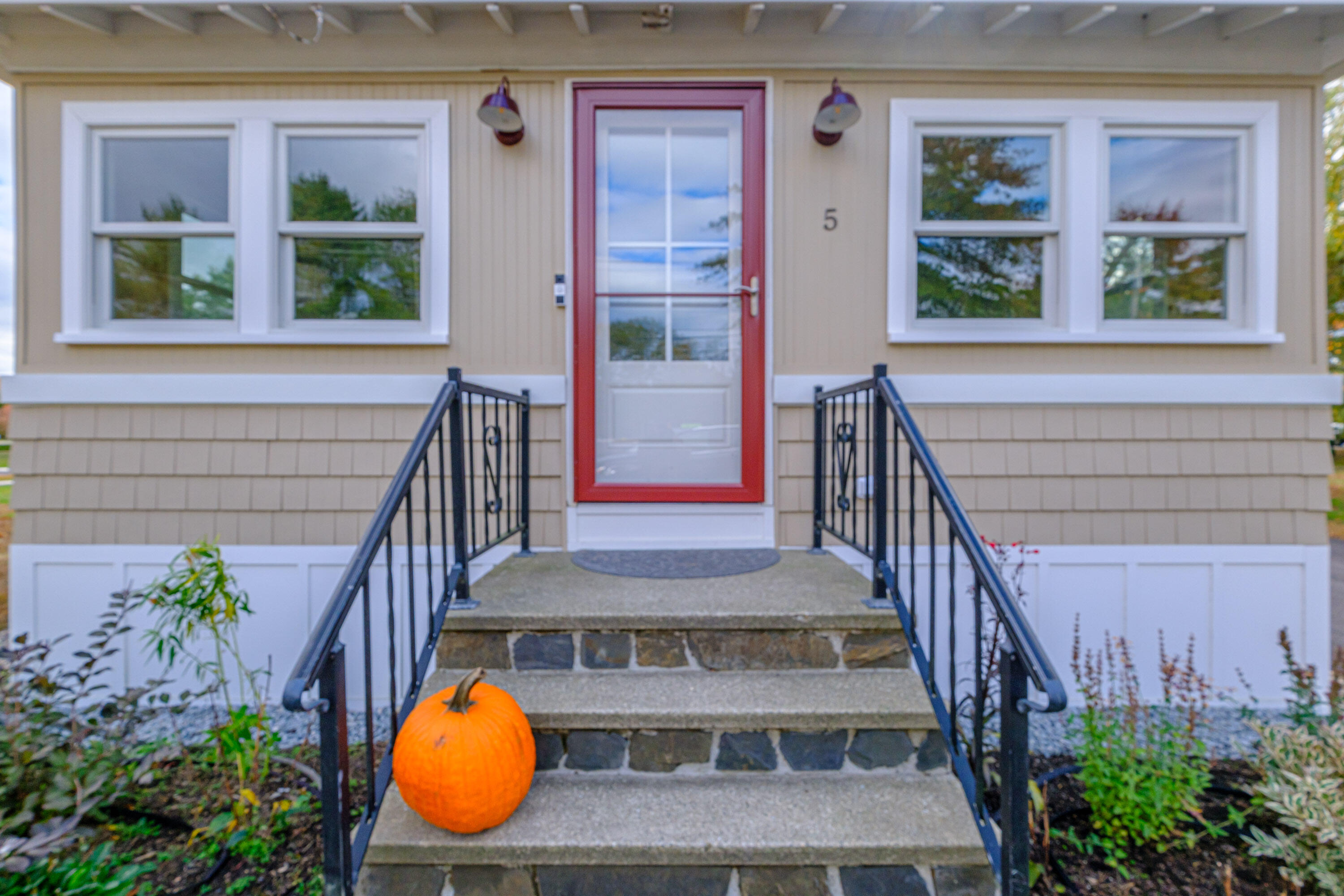 5 Highland Avenue