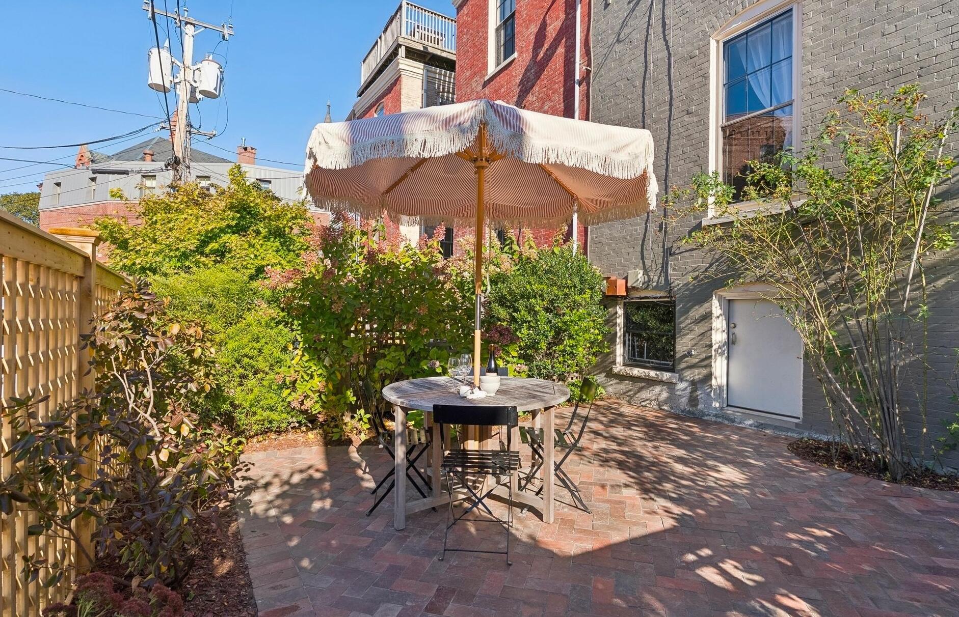 93 Pine Street