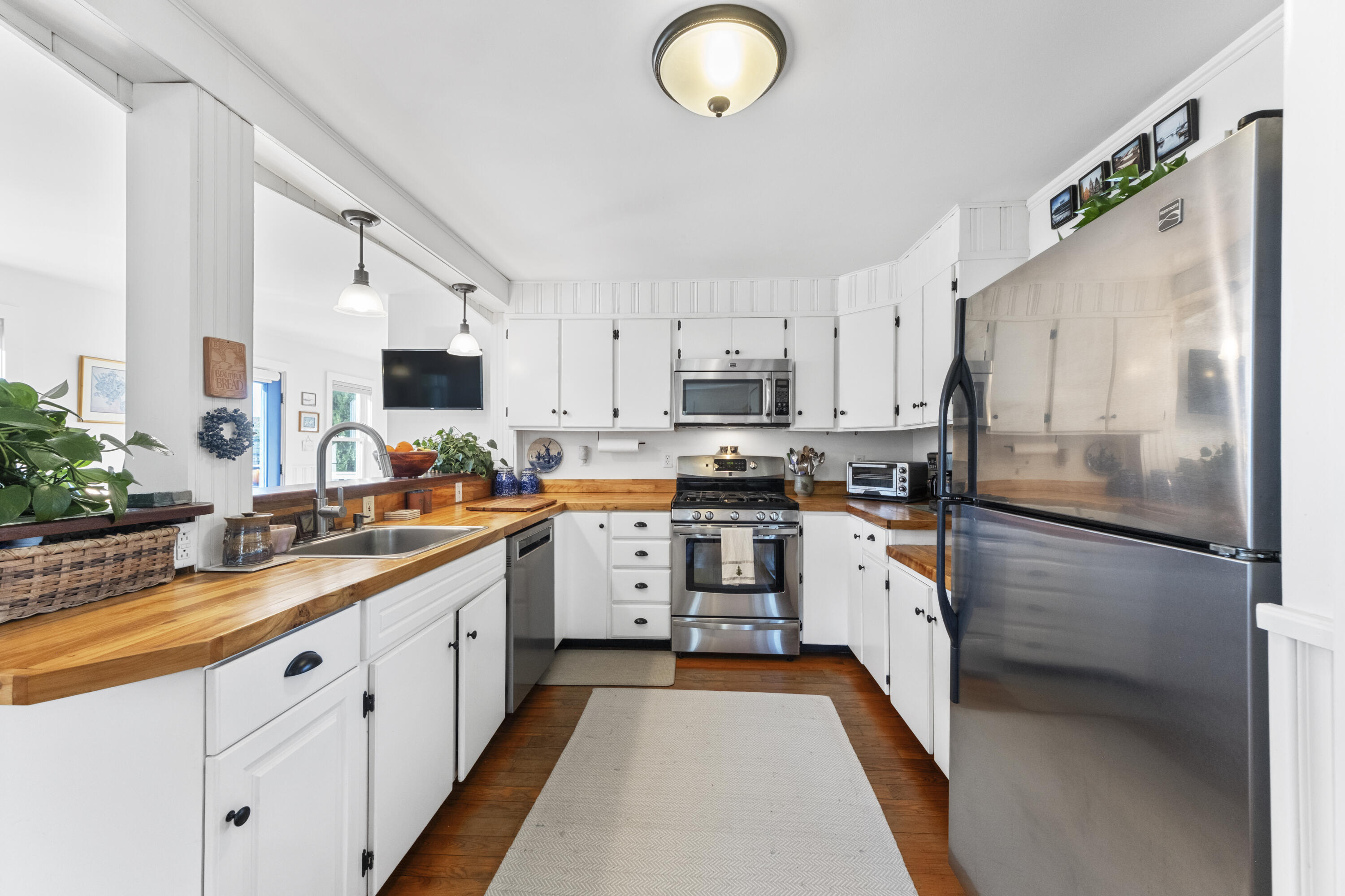 693 Wiscasset Road