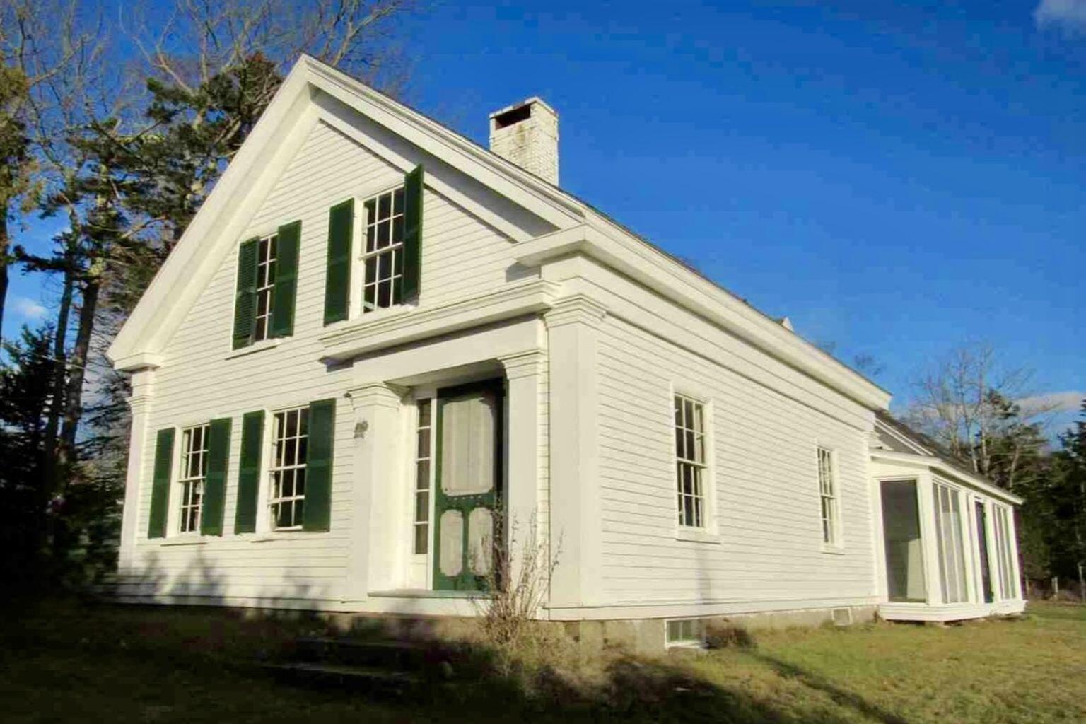 418 West Bay Road