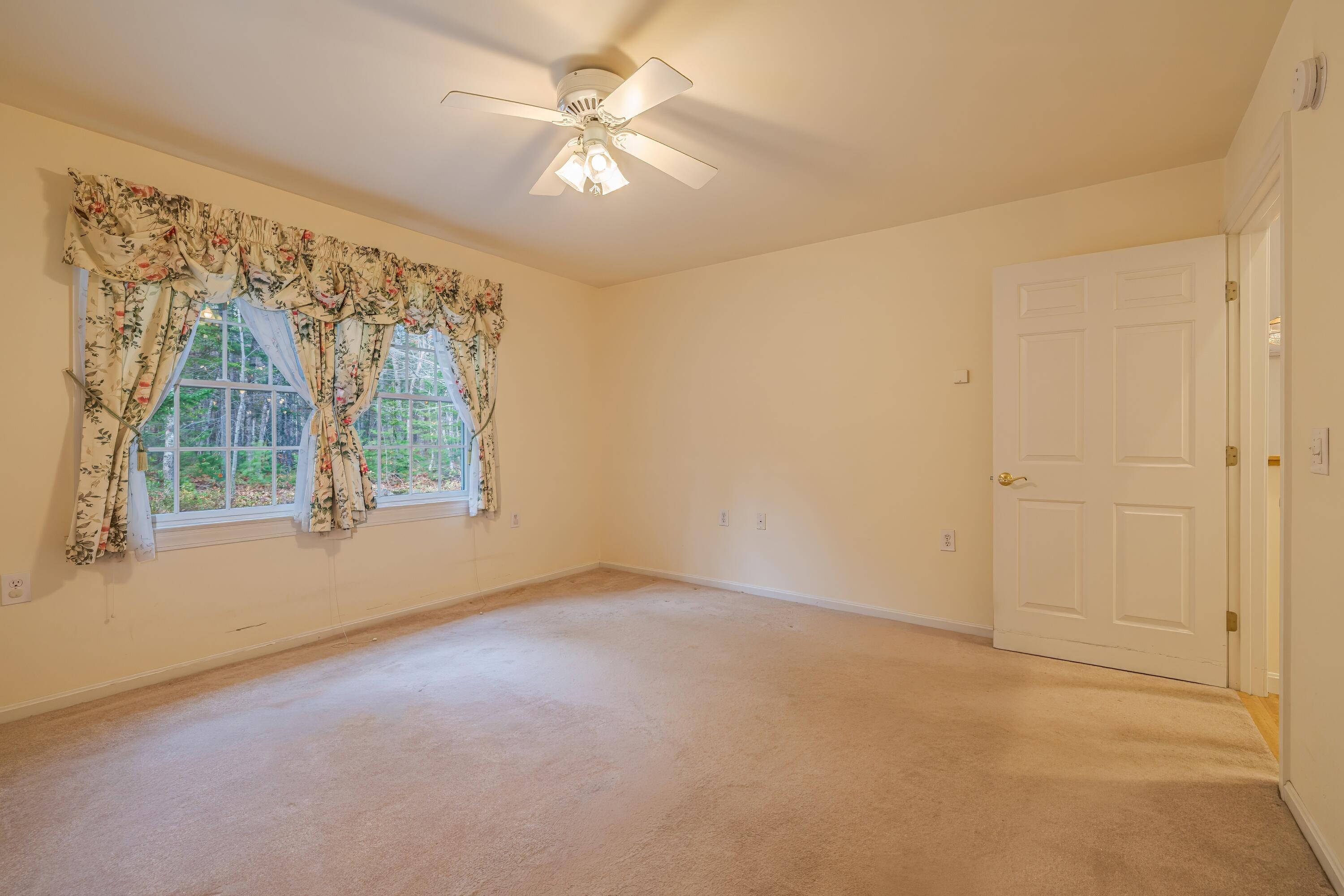 40 Ridgeway Drive