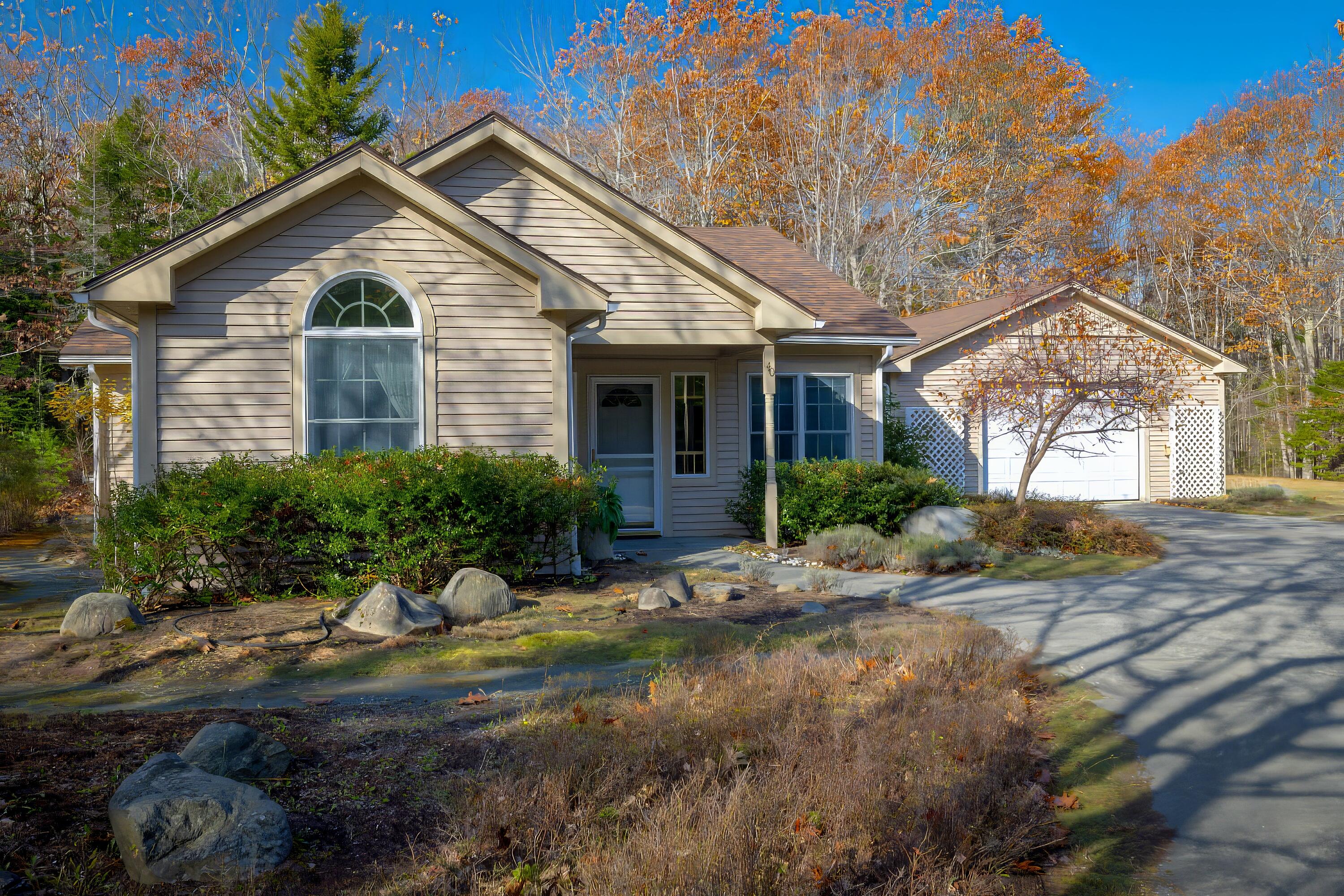40 Ridgeway Drive
