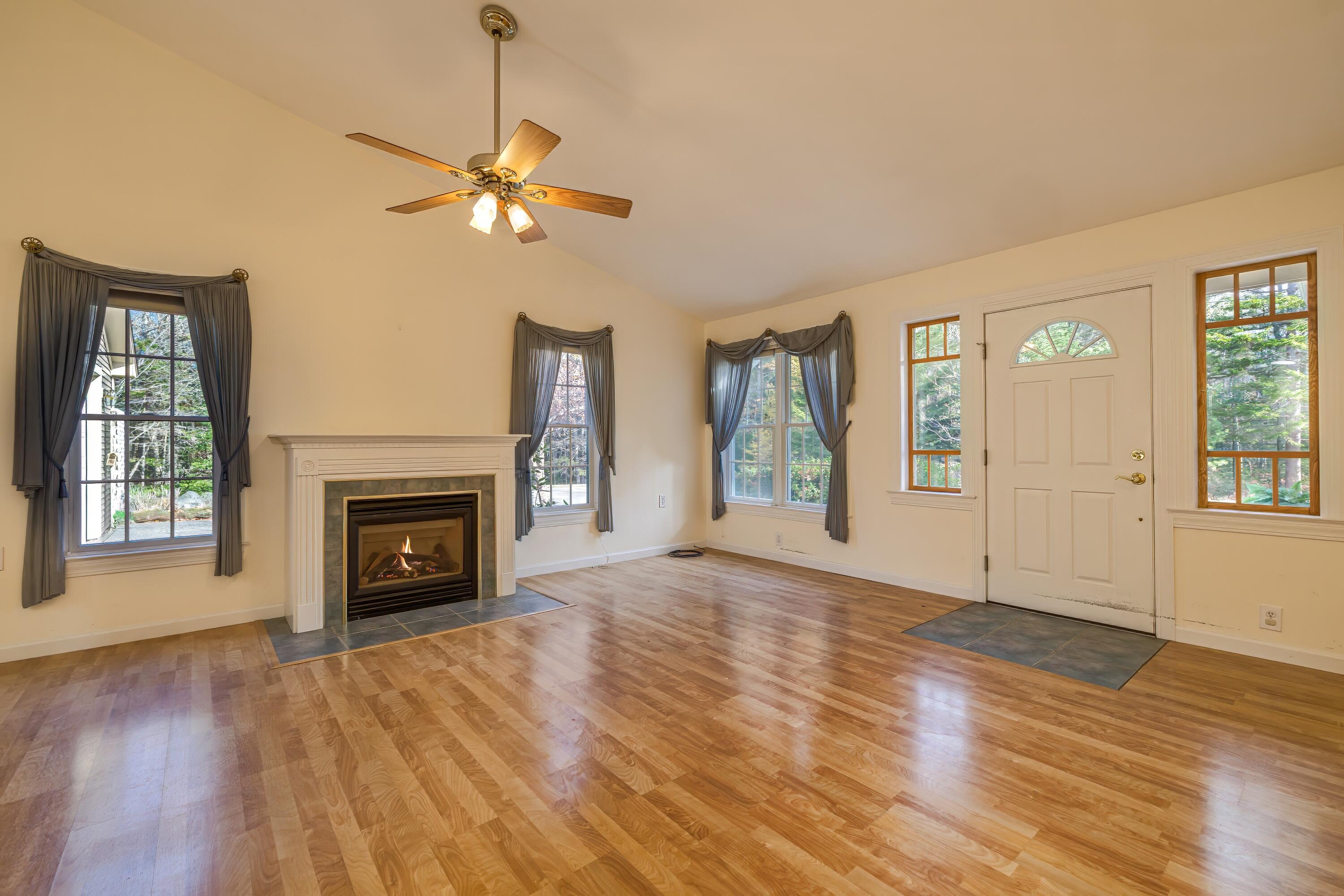40 Ridgeway Drive