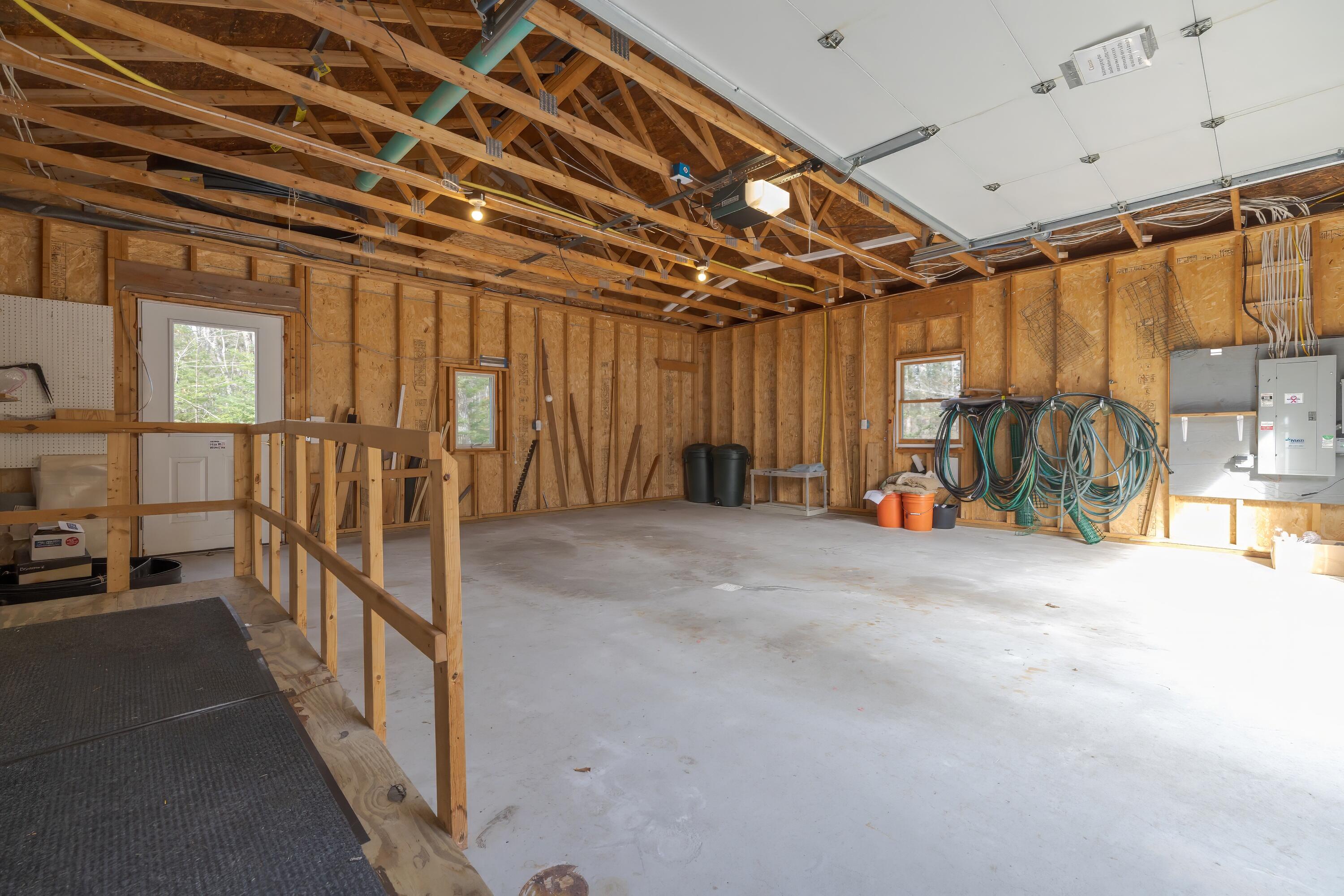 40 Ridgeway Drive