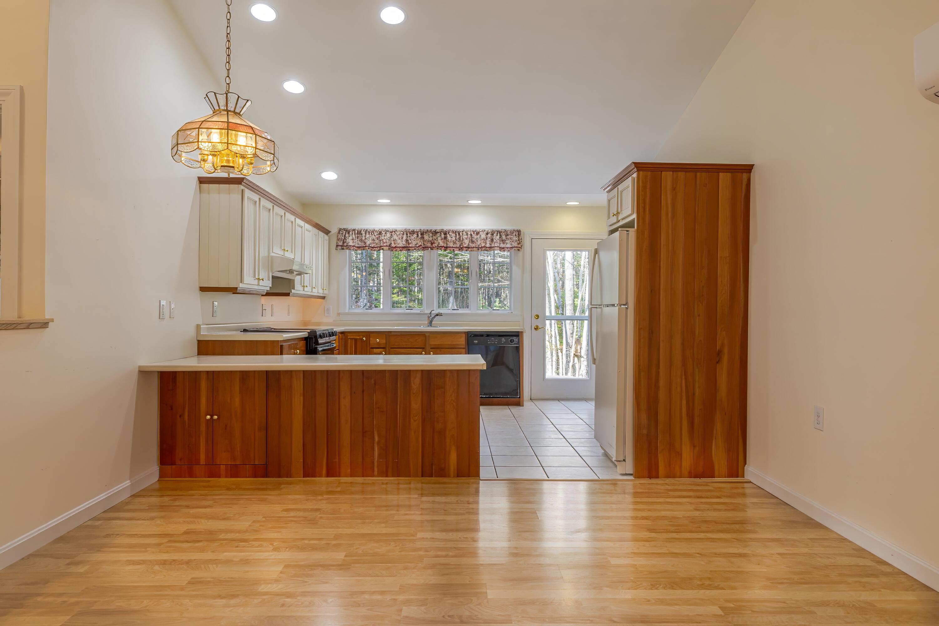 40 Ridgeway Drive