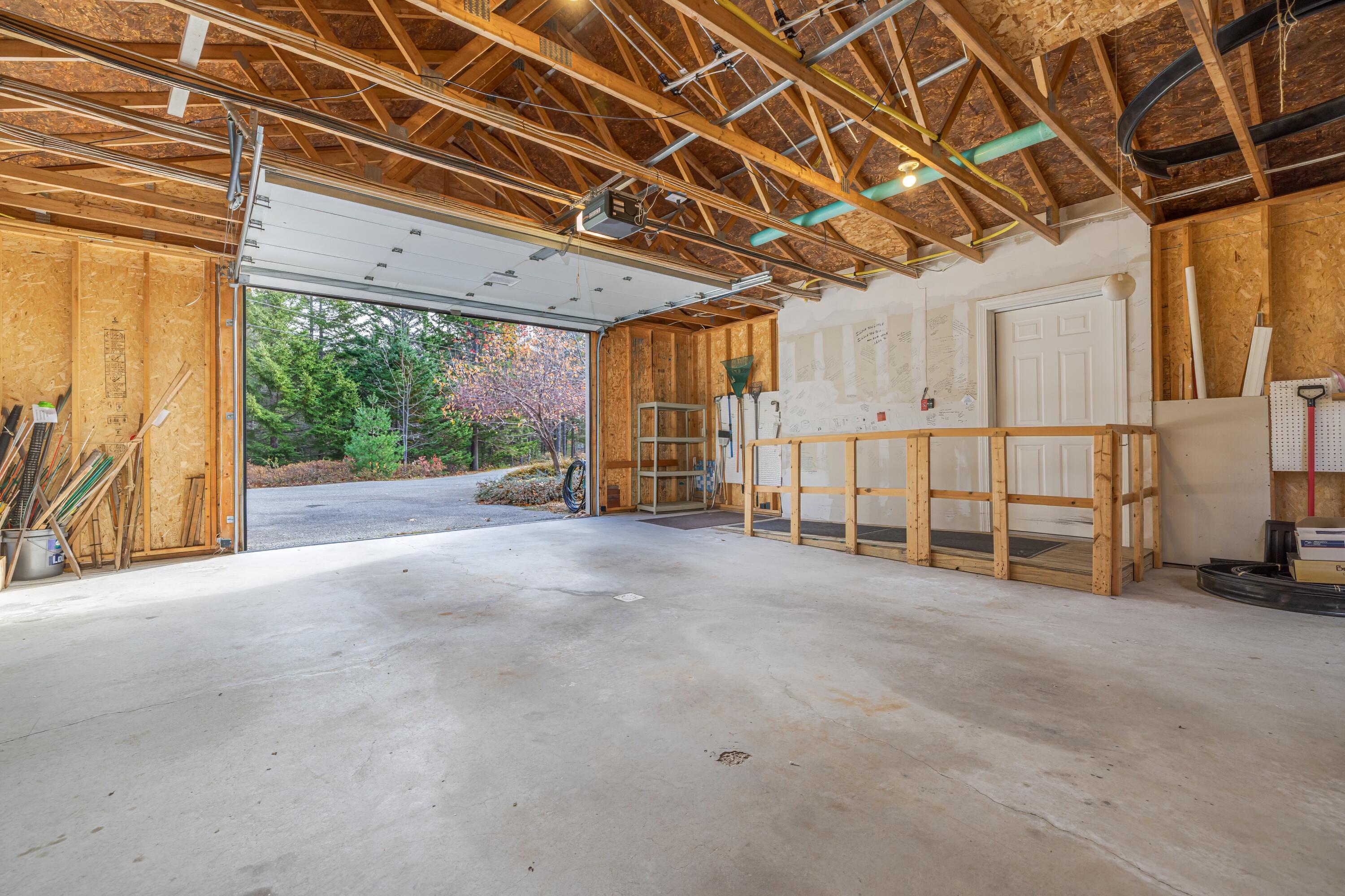 40 Ridgeway Drive
