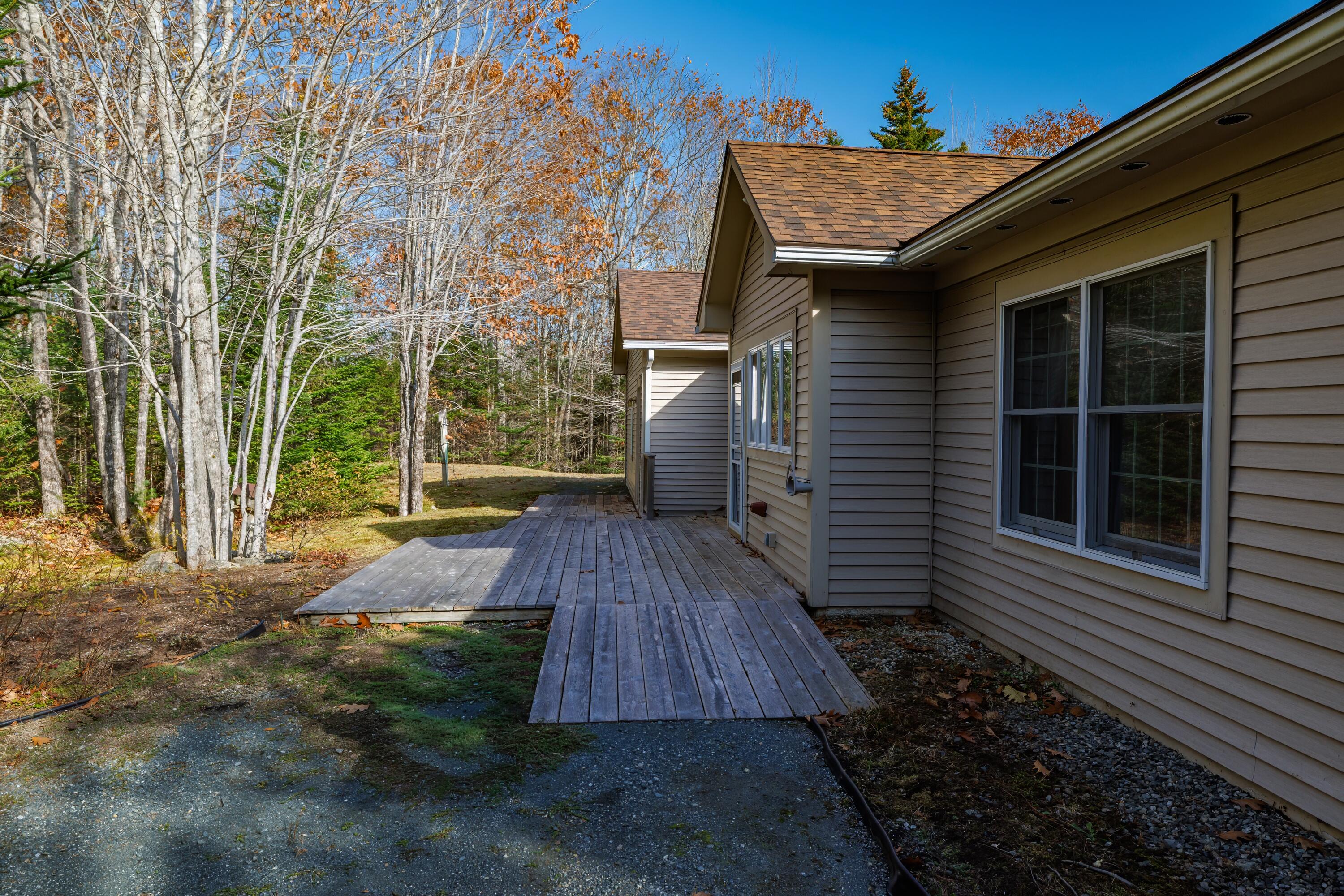 40 Ridgeway Drive