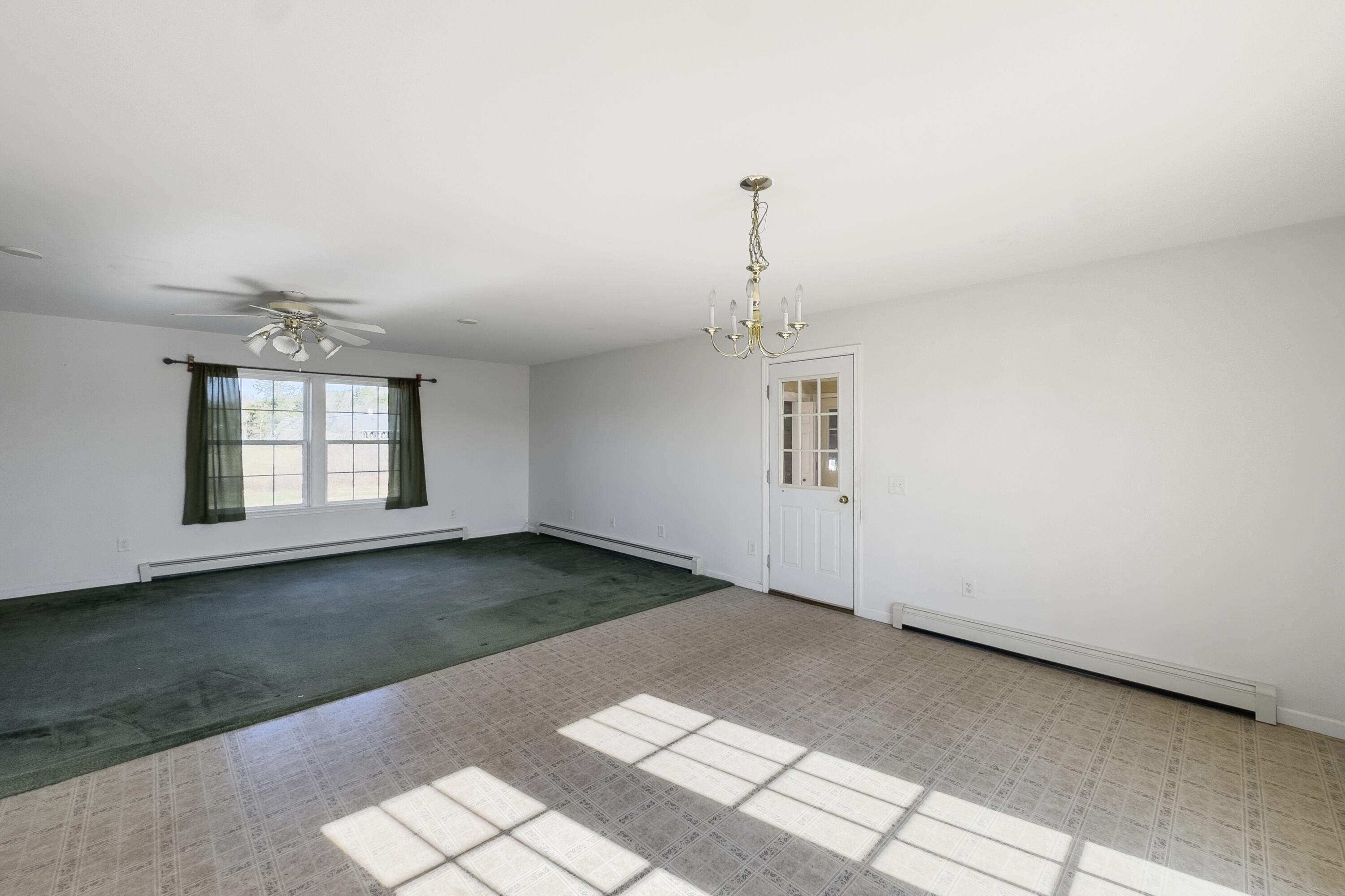 169 W West Meadow Road