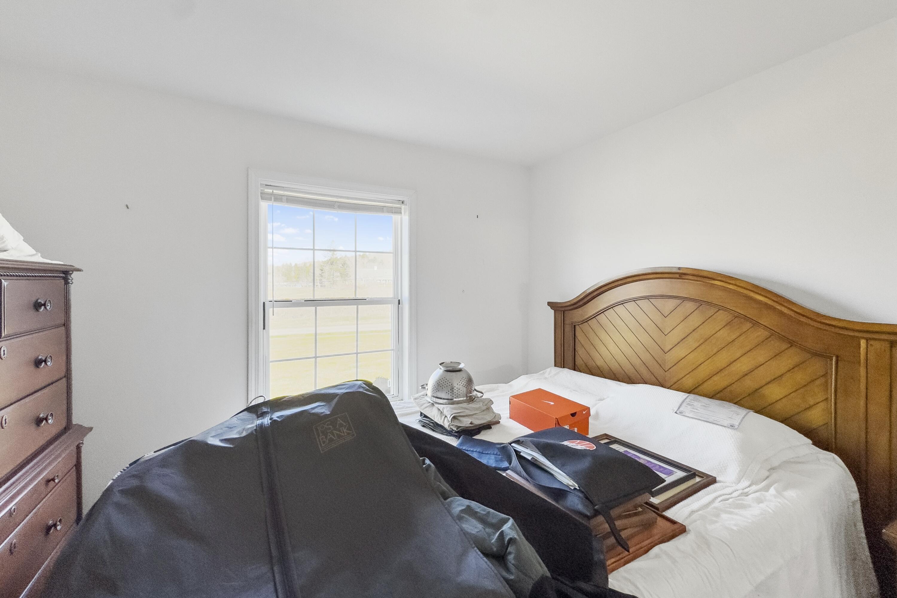 169 W West Meadow Road