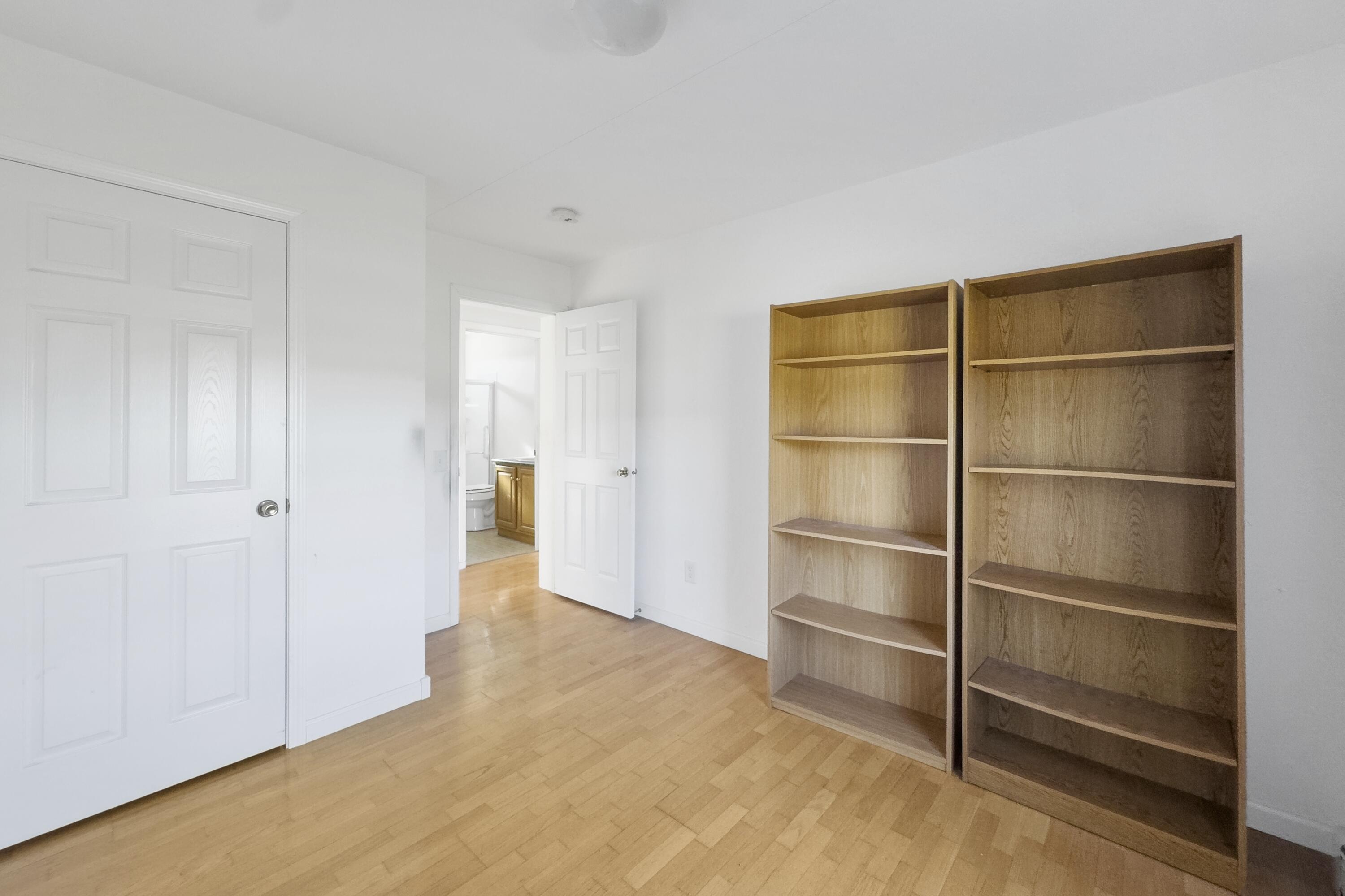 169 W West Meadow Road