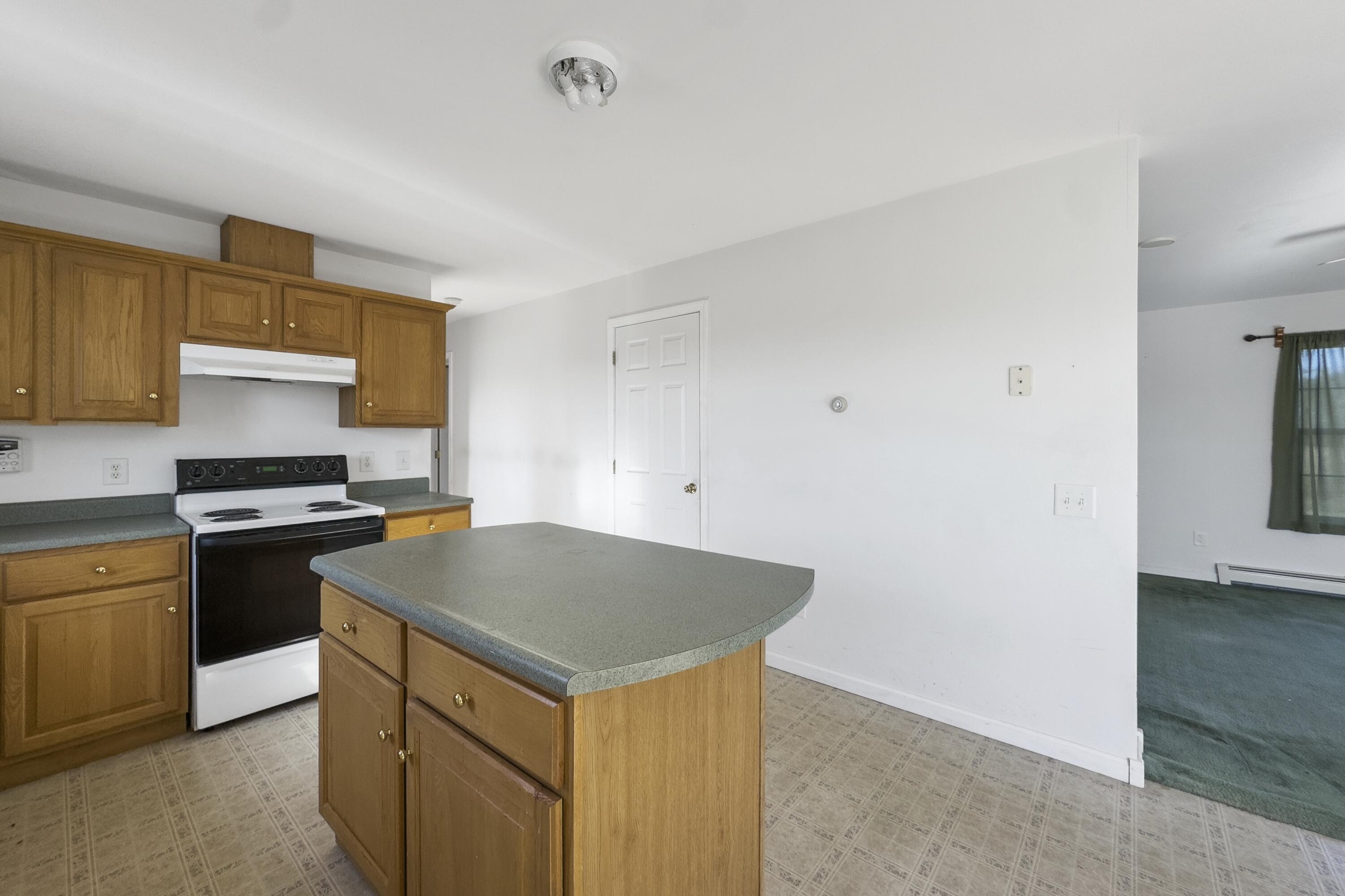 169 W West Meadow Road