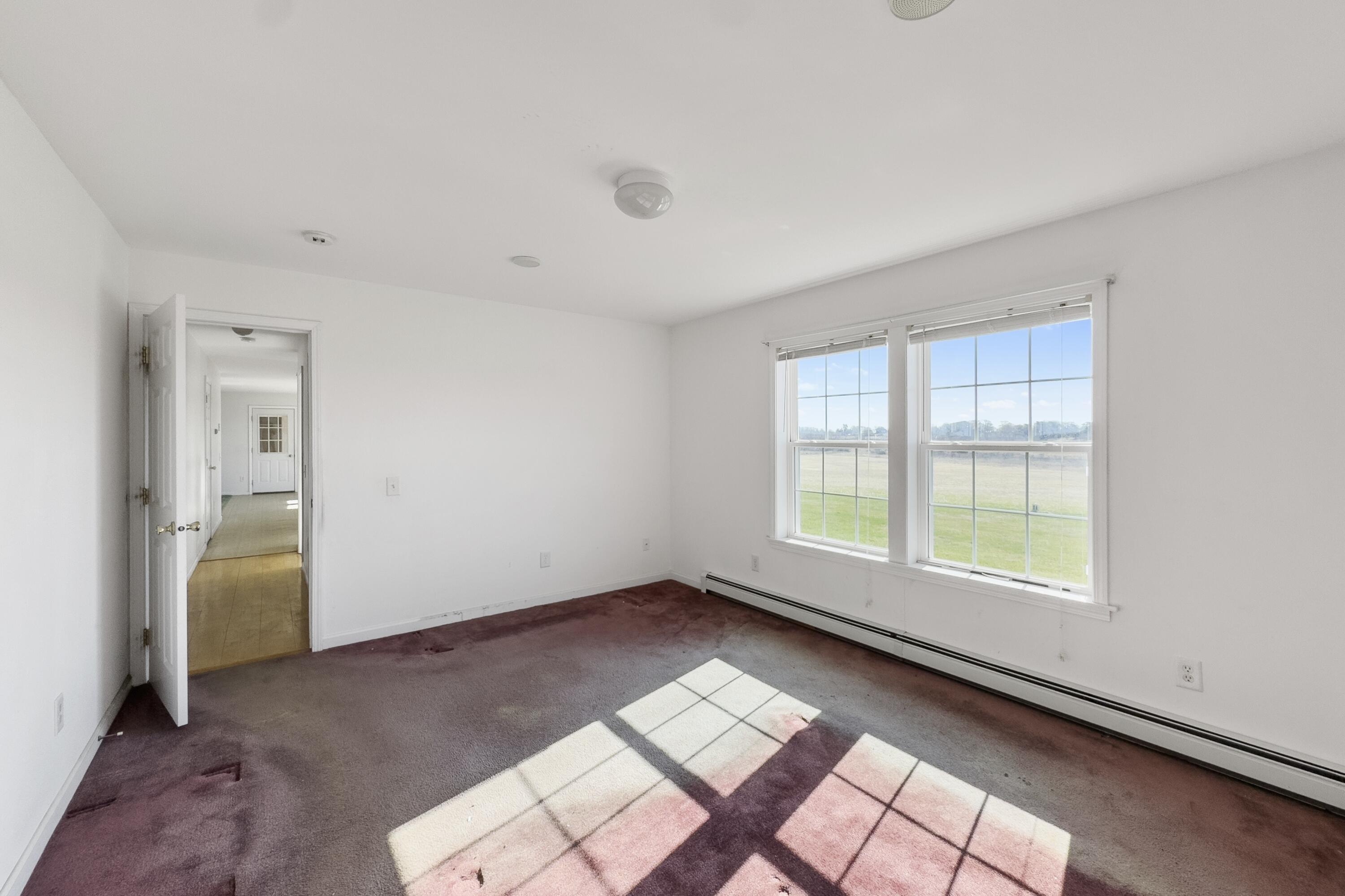 169 W West Meadow Road