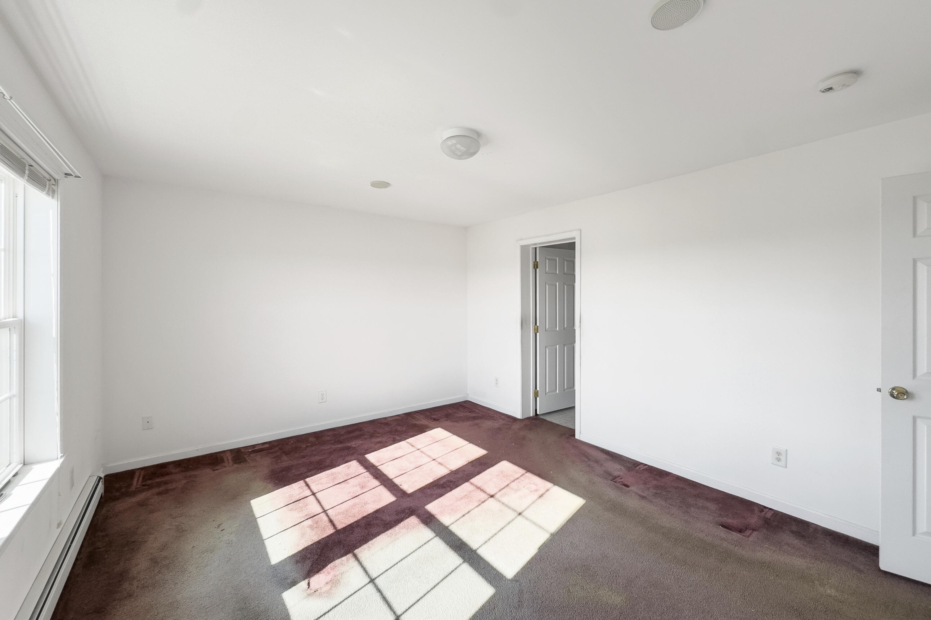 169 W West Meadow Road