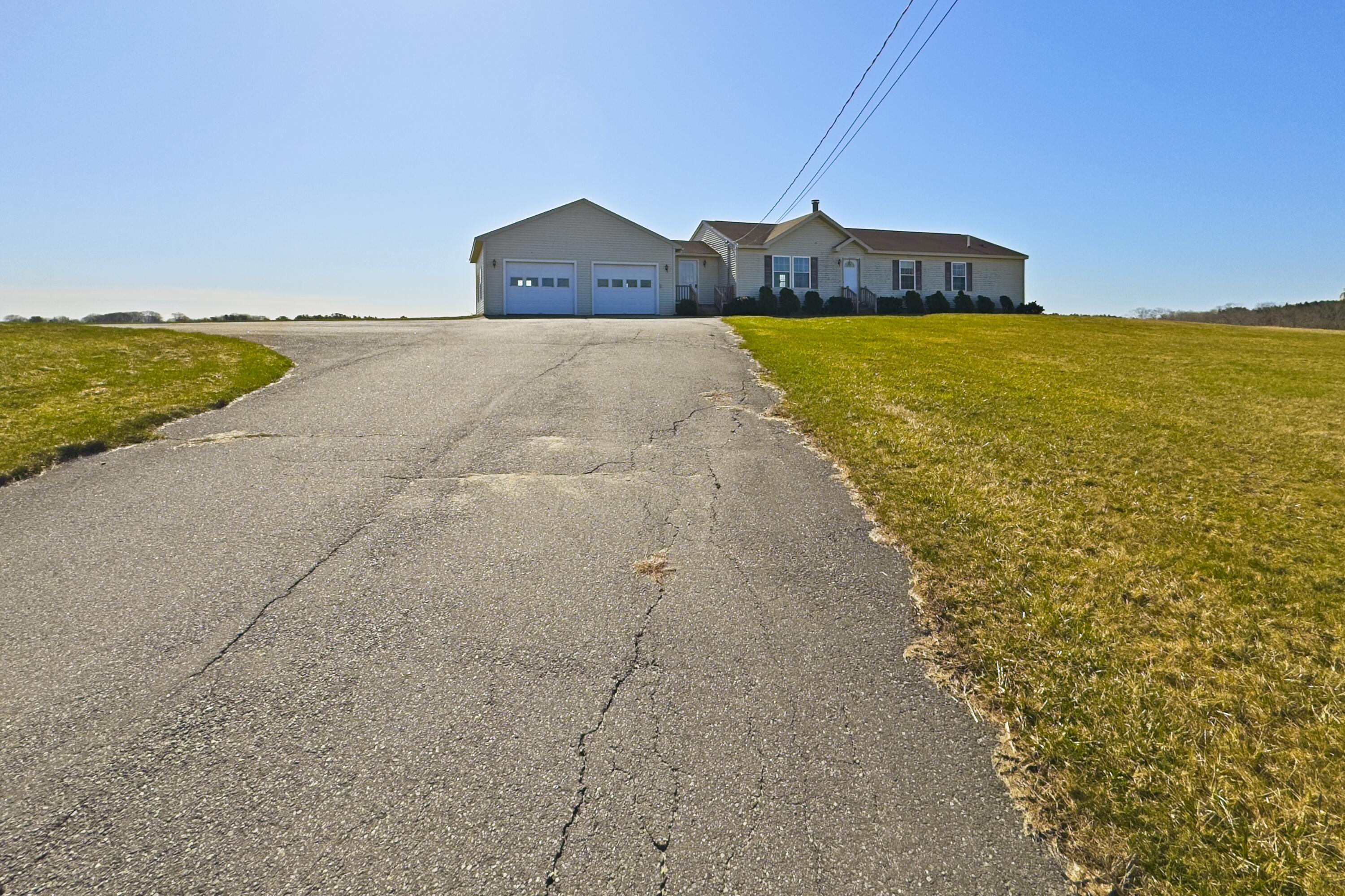 169 W West Meadow Road